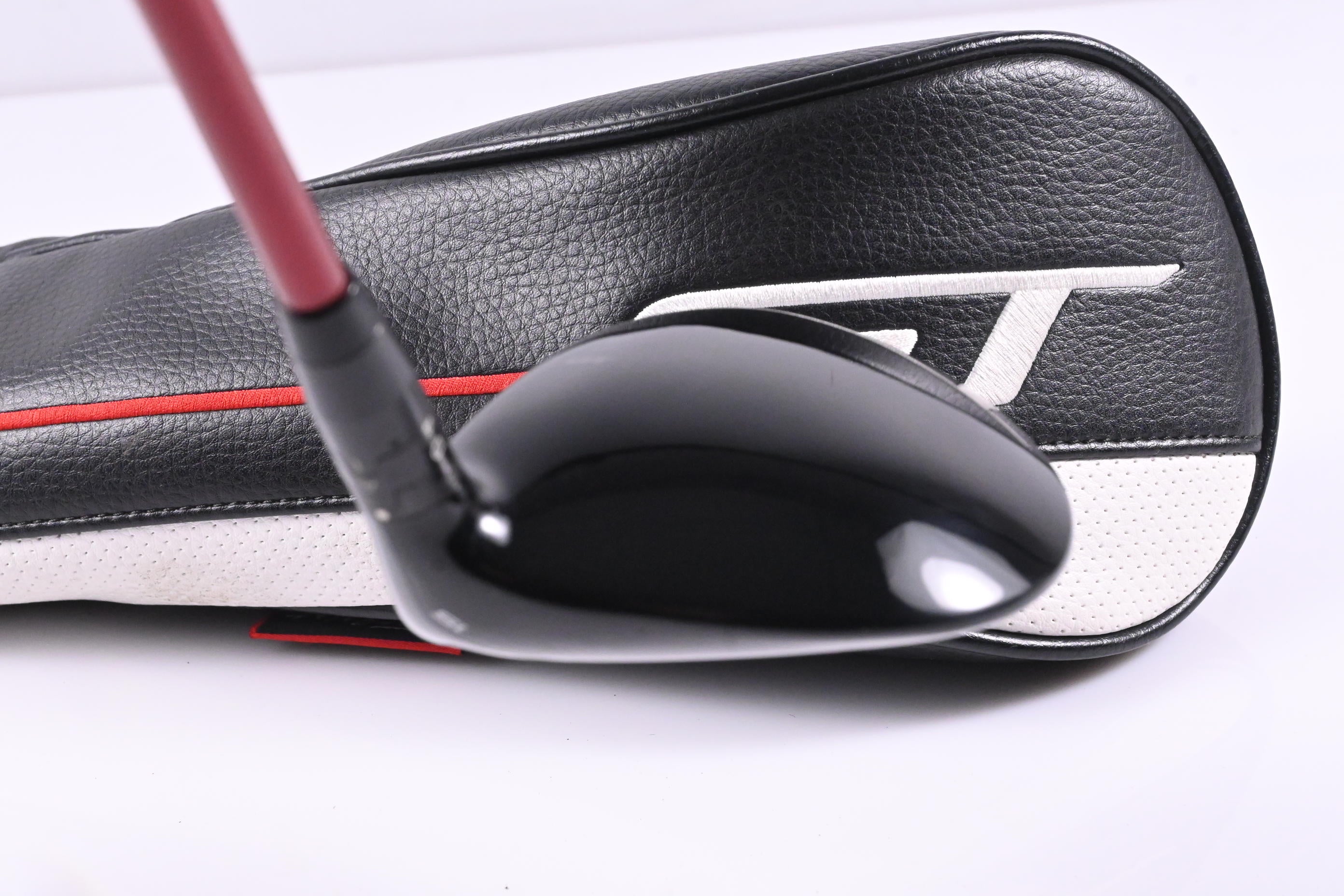 Titleist GT2 #3 Wood / 15 Degree / Regular Flex Project X Denali Red 60 Shaft