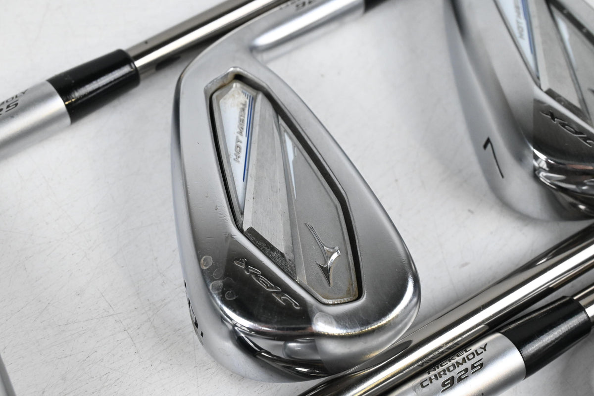 Mizuno JPX 925 Hot Metal Irons / 5-PW / Regular Flex UST Recoil ESX 460 Shafts