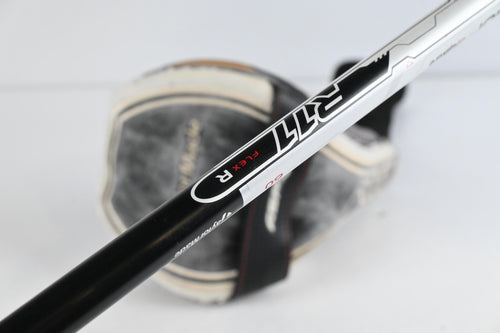 TaylorMade R11 Driver / 10.5 Degree / Regular Flex Fujikura Blur 60 Shaft