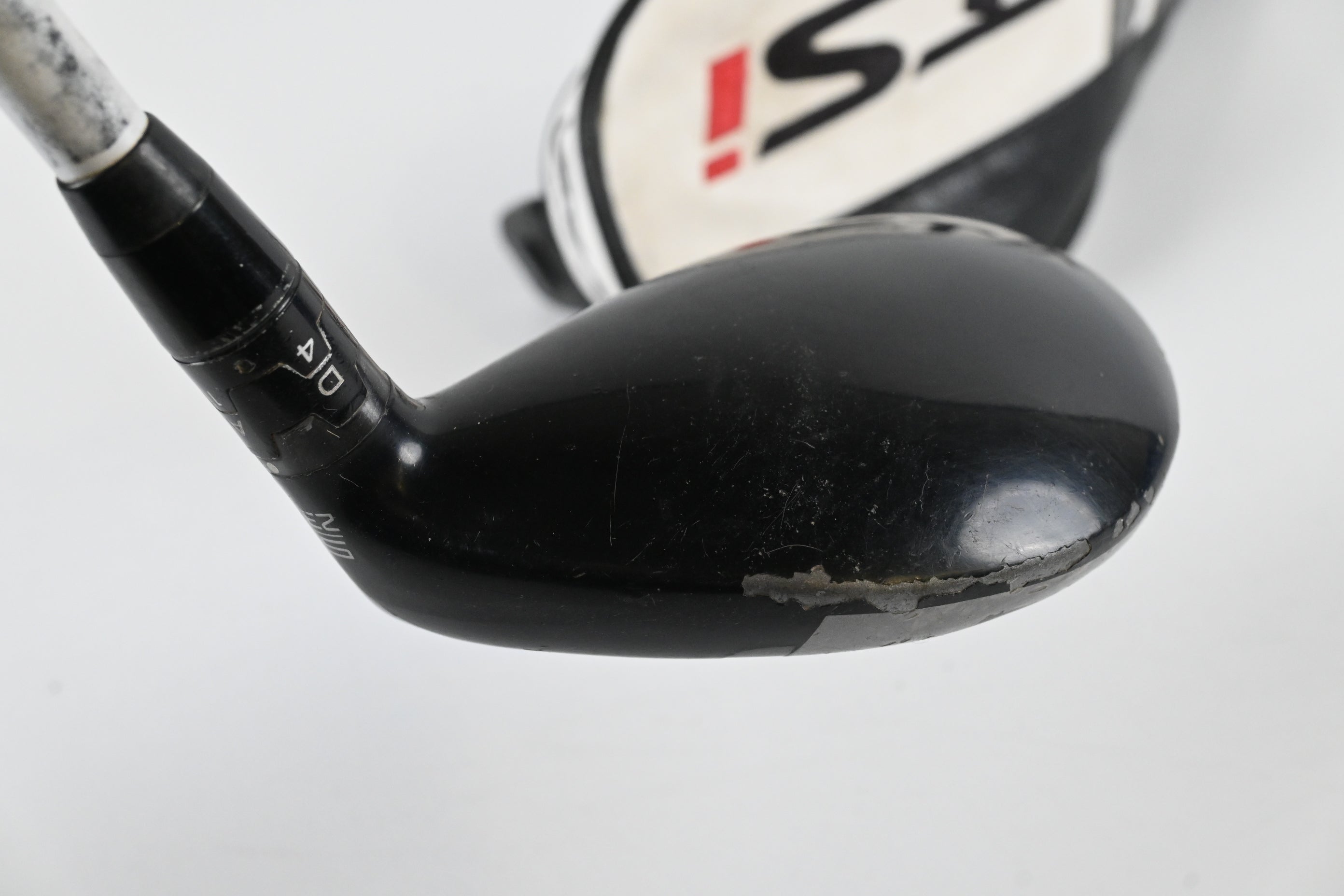 Titleist TSi1 #5 Hybrid / 23 Degree / Regular Flex Aldila Ascent 50 Shaft