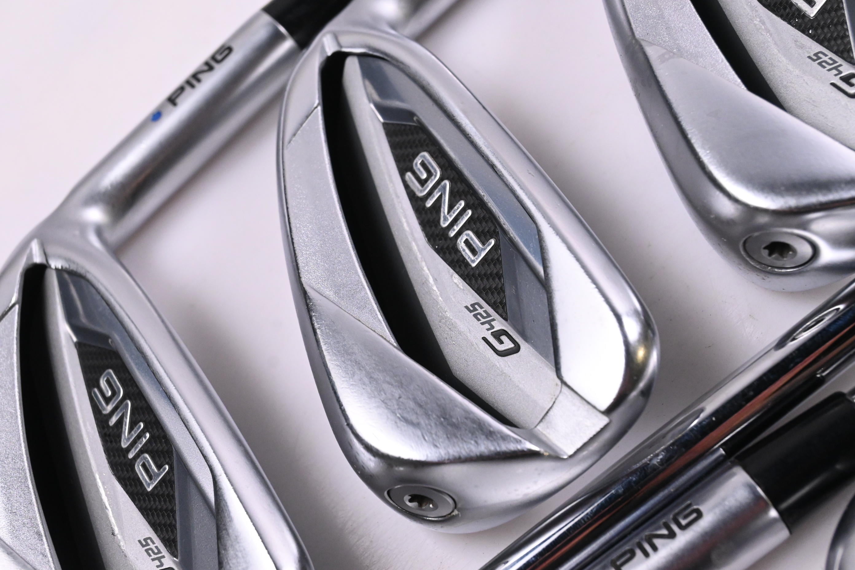 Ping G425 Irons / 5-PW+GW / Blue Dot / Regular Flex Ping AWT 2.0 Shafts