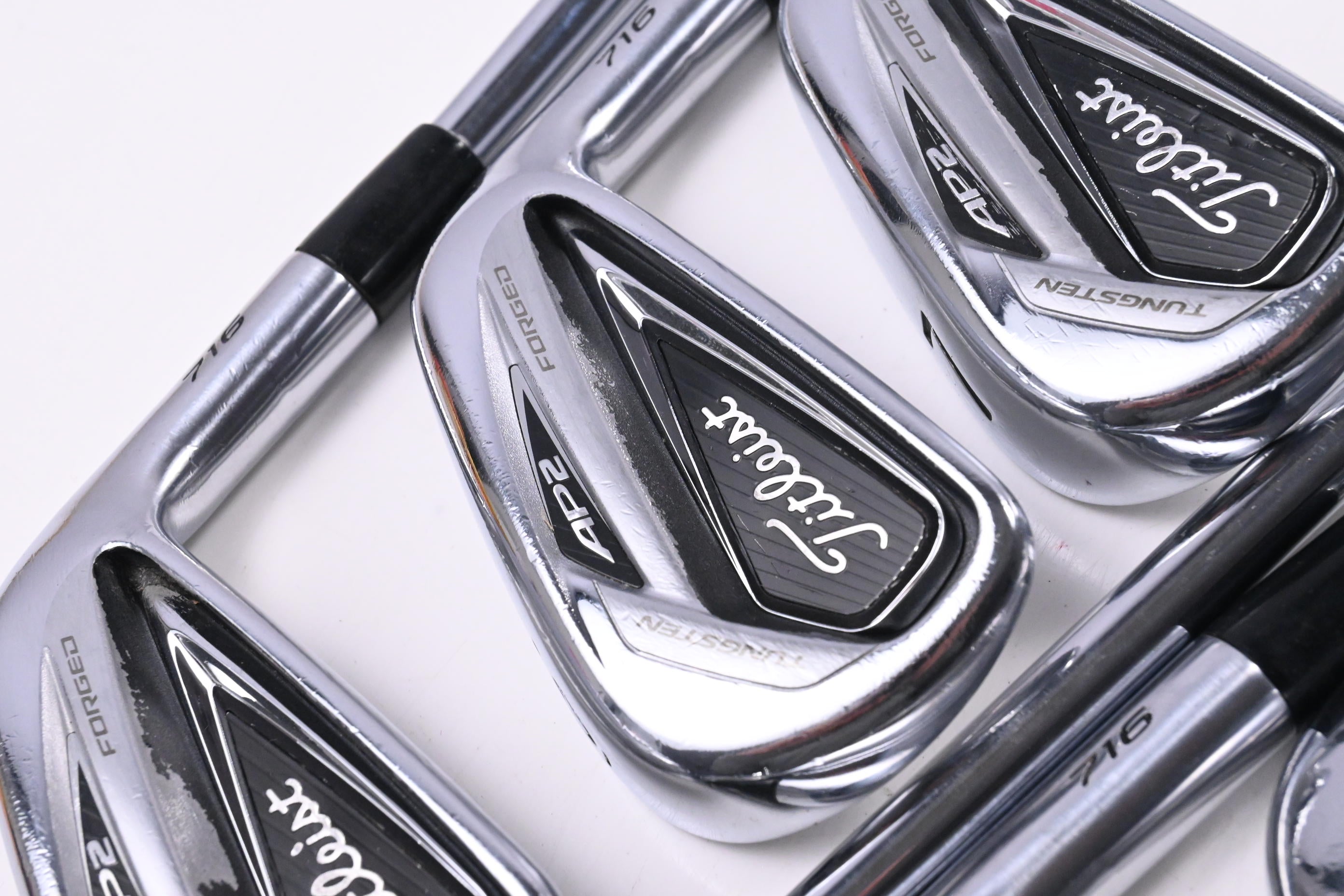 Titleist 716 AP2 Irons / 5-PW+GW / Regular Flex KBS Tour 90 Shafts