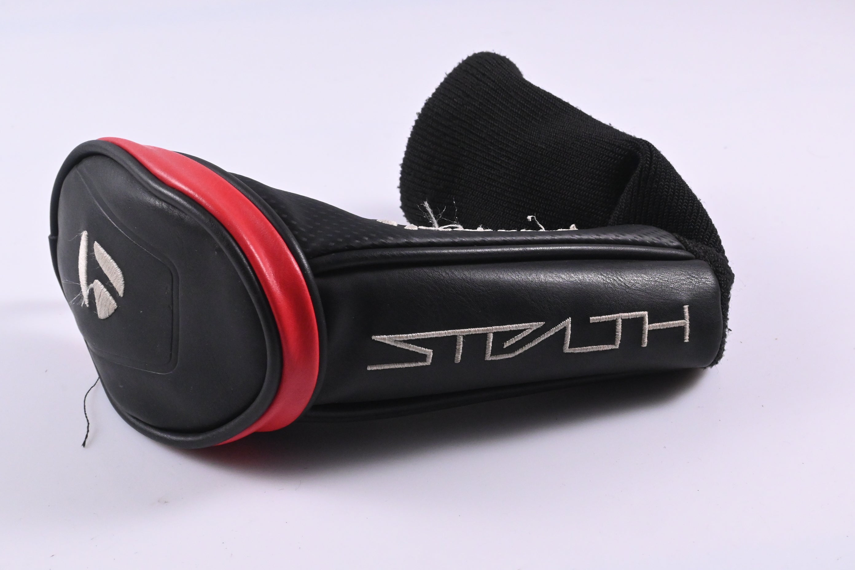 Taylormade Stealth Plus #3 Hybrid / 19.5 Degree / Stiff Flex HZRDUS Smoke Red