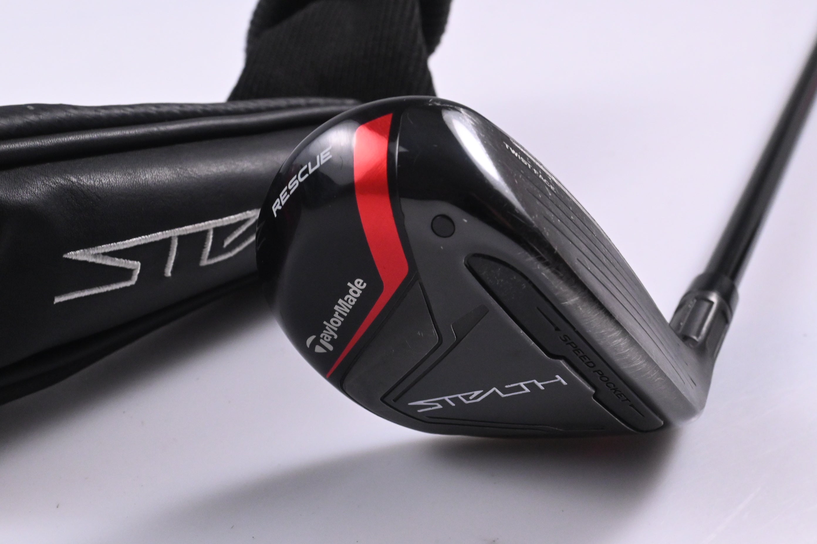 Taylormade Stealth #3 Hybrid / 19 Degree / Stiff Flex Ventus Red 7 Shaft