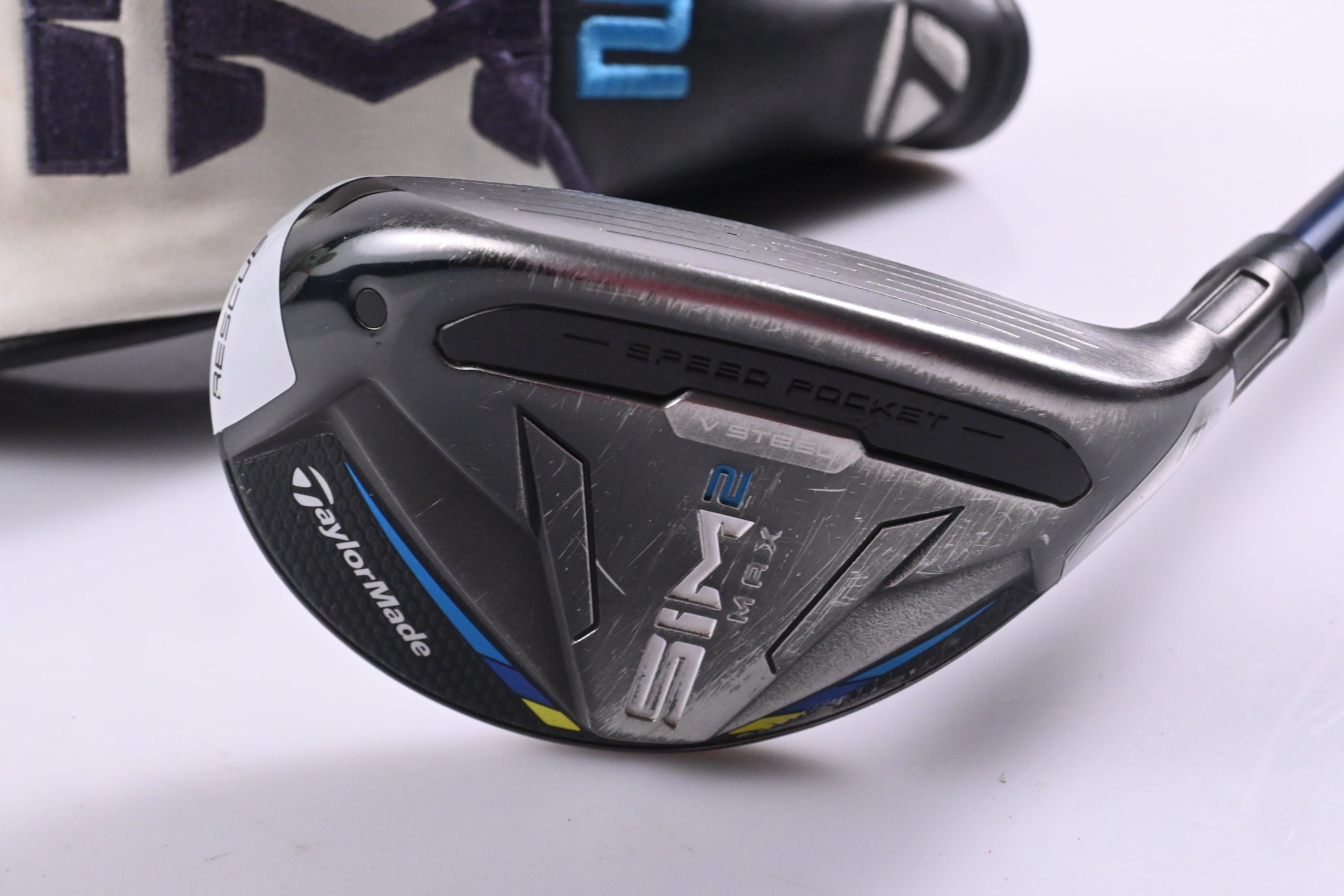 Taylormade SIM2 Max #3 Hybrid / 19 Degree / Regular Flex Ventus Blue 6 Shaft