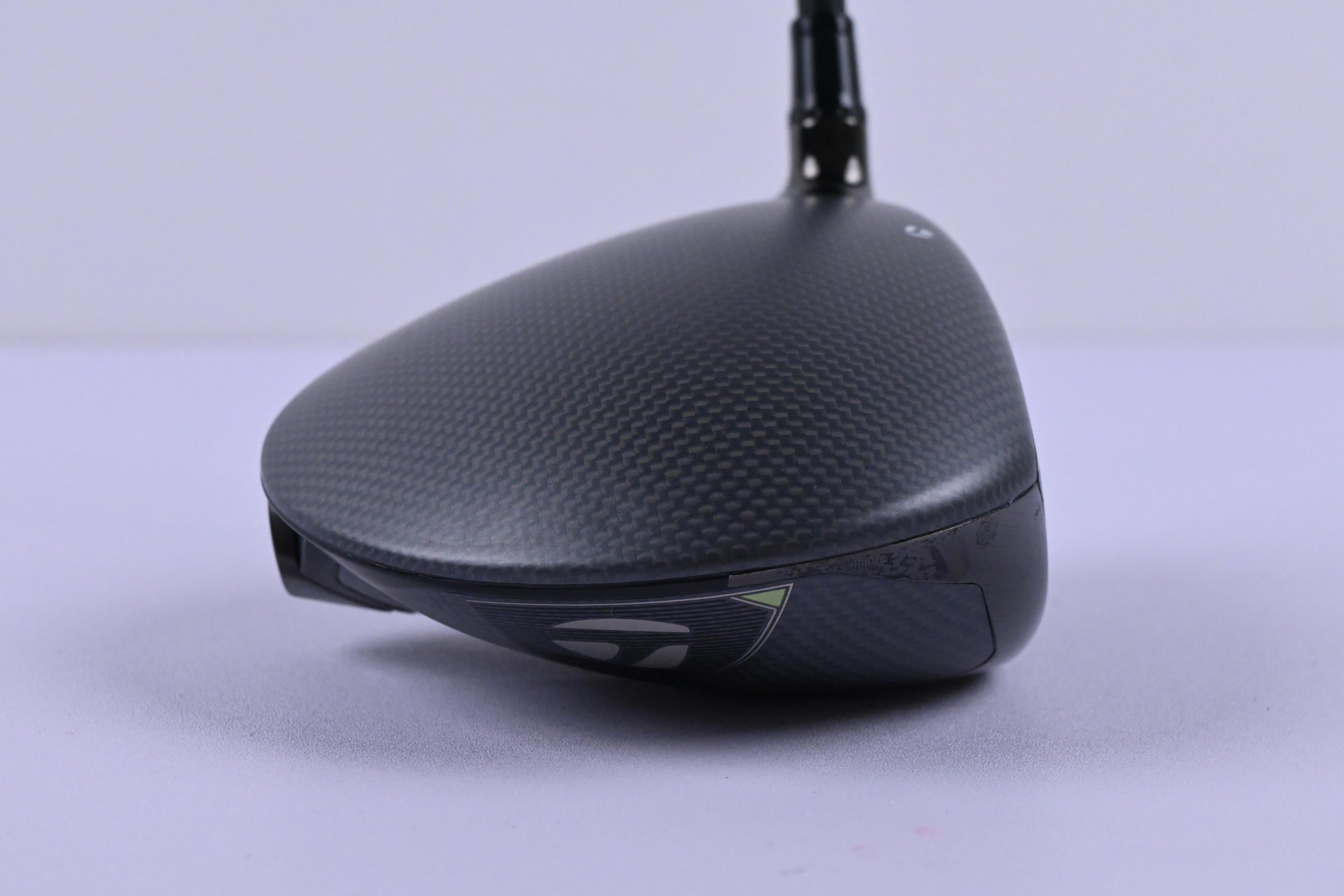 Taylormade Qi35 LS Driver / 9 Degree / Stiff Flex Kai'li Darkwaves White 60