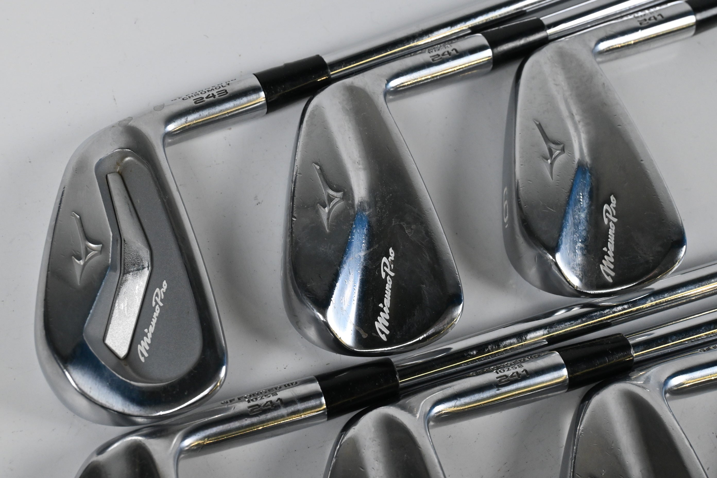 Mizuno Pro 241 Irons / 4-PW / X-Flex KBS $-Taper 130 Shafts