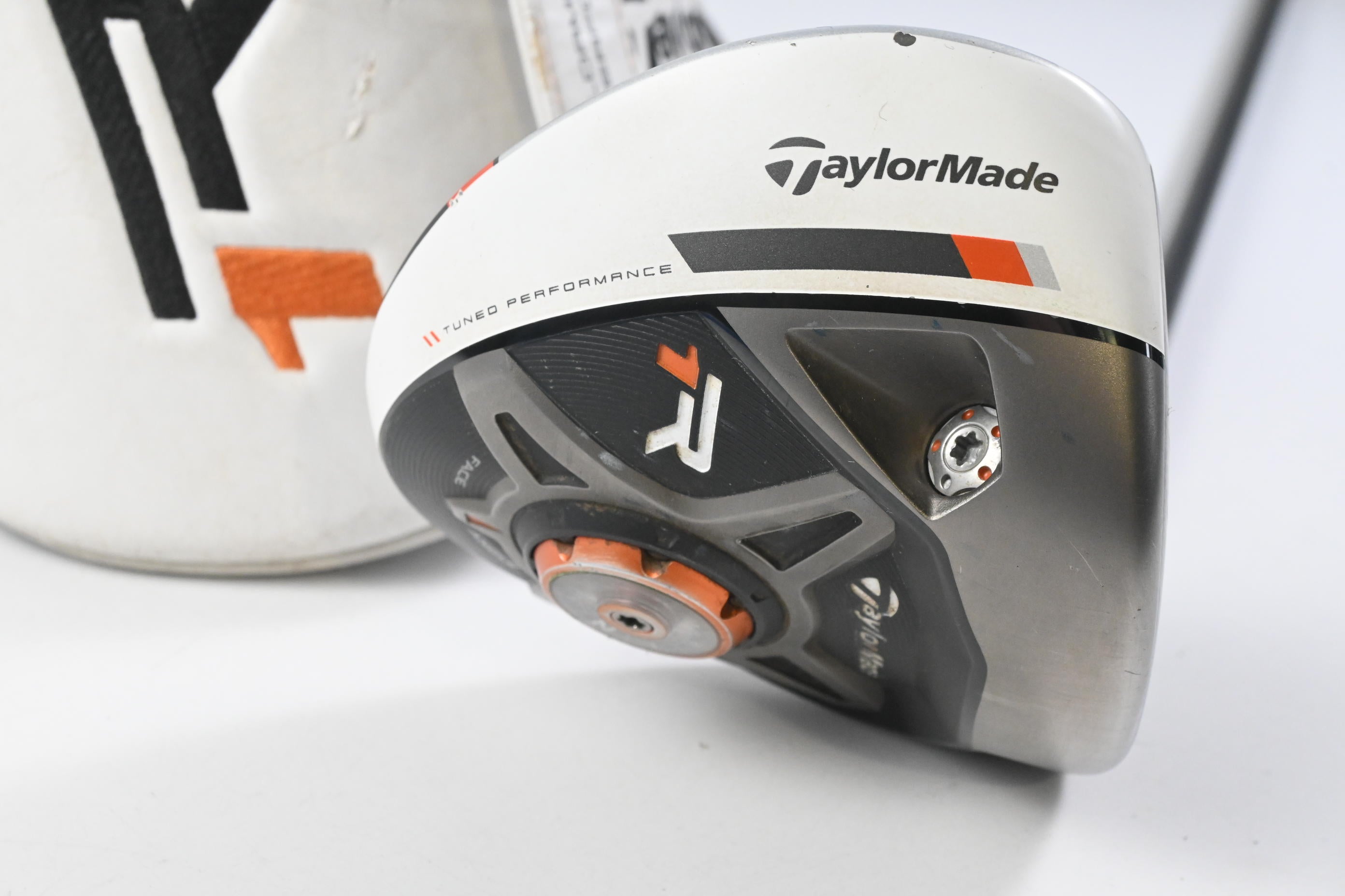 Taylormade R1 Driver / 8-12 Degree / Regular Flex Aldila RIP Phenom 55 Shaft