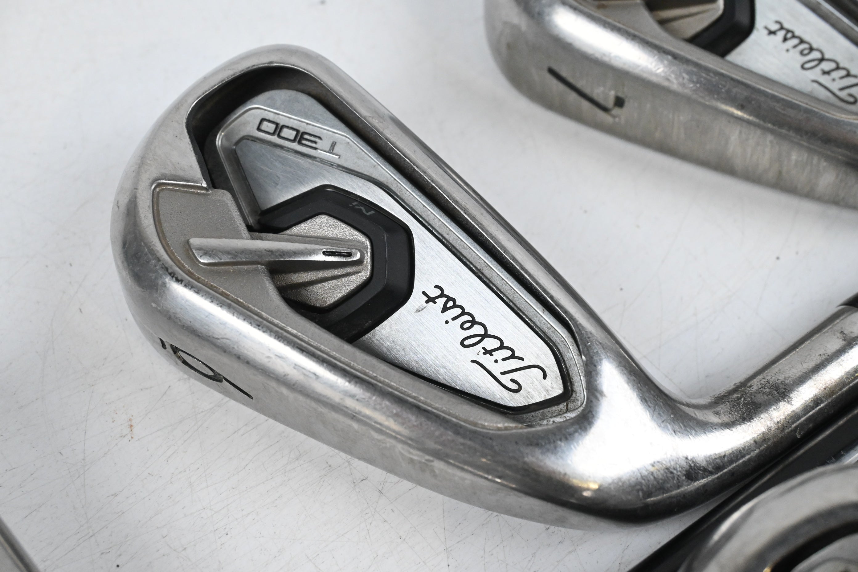 Left Hand Titleist T300 2019 Irons / 5-PW / Regular Flex Tensei AV Red Shafts