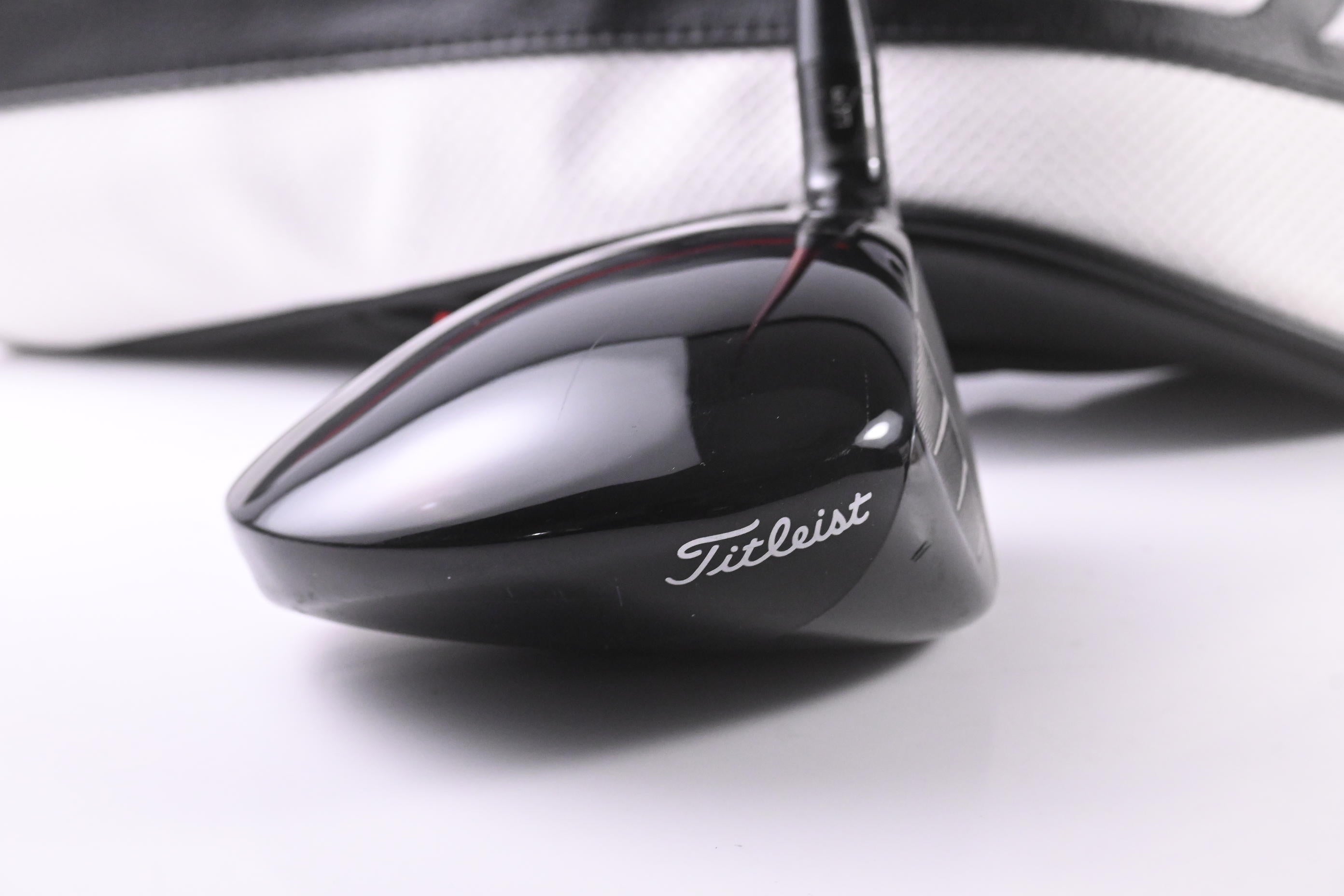Titleist GT2 Driver / 10 Degree / Stiff Flex Project X Denali Red 50 Shaft
