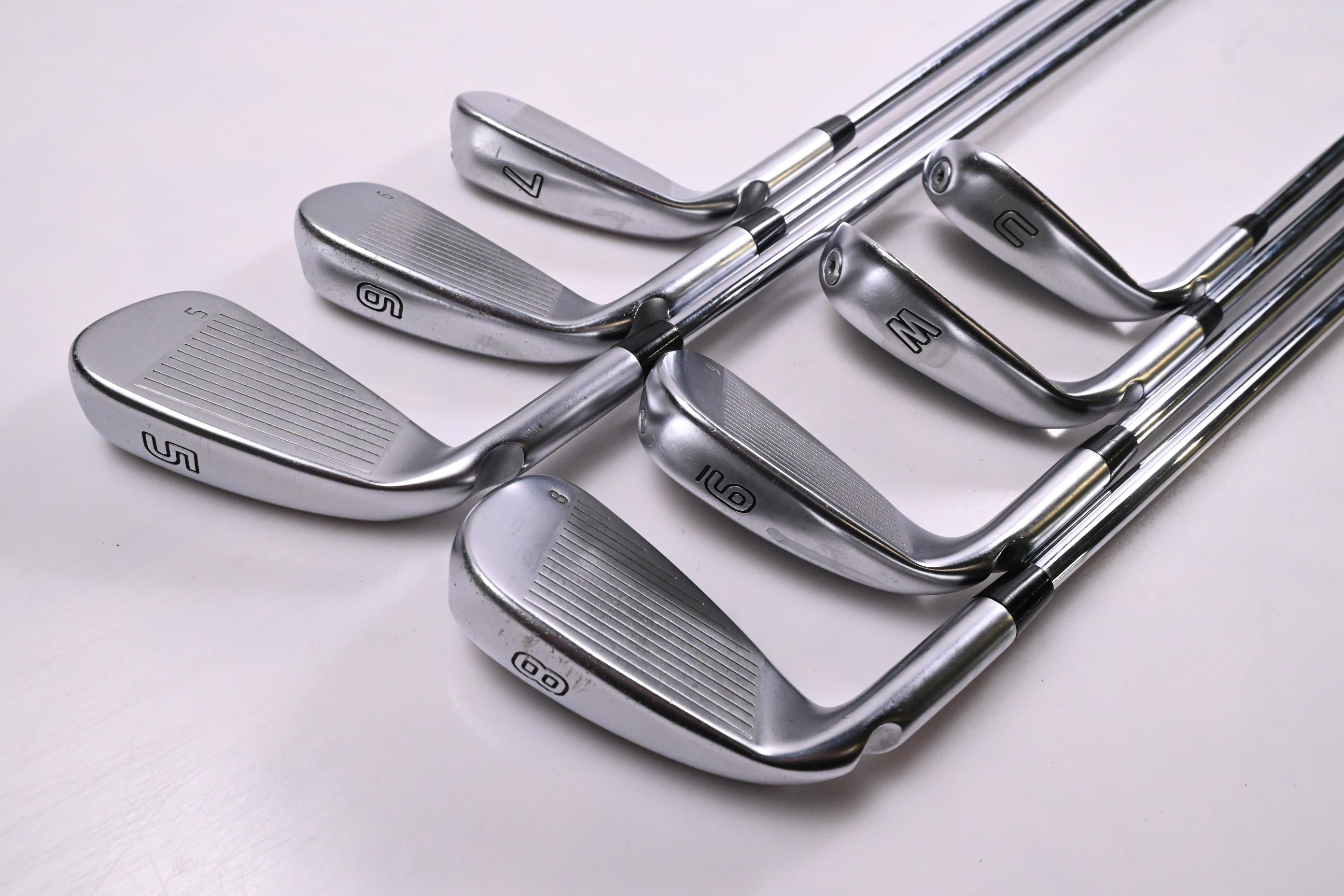 Ping G425 Irons / 5-PW+GW / Blue Dot / Regular Flex Ping AWT 2.0 Shafts
