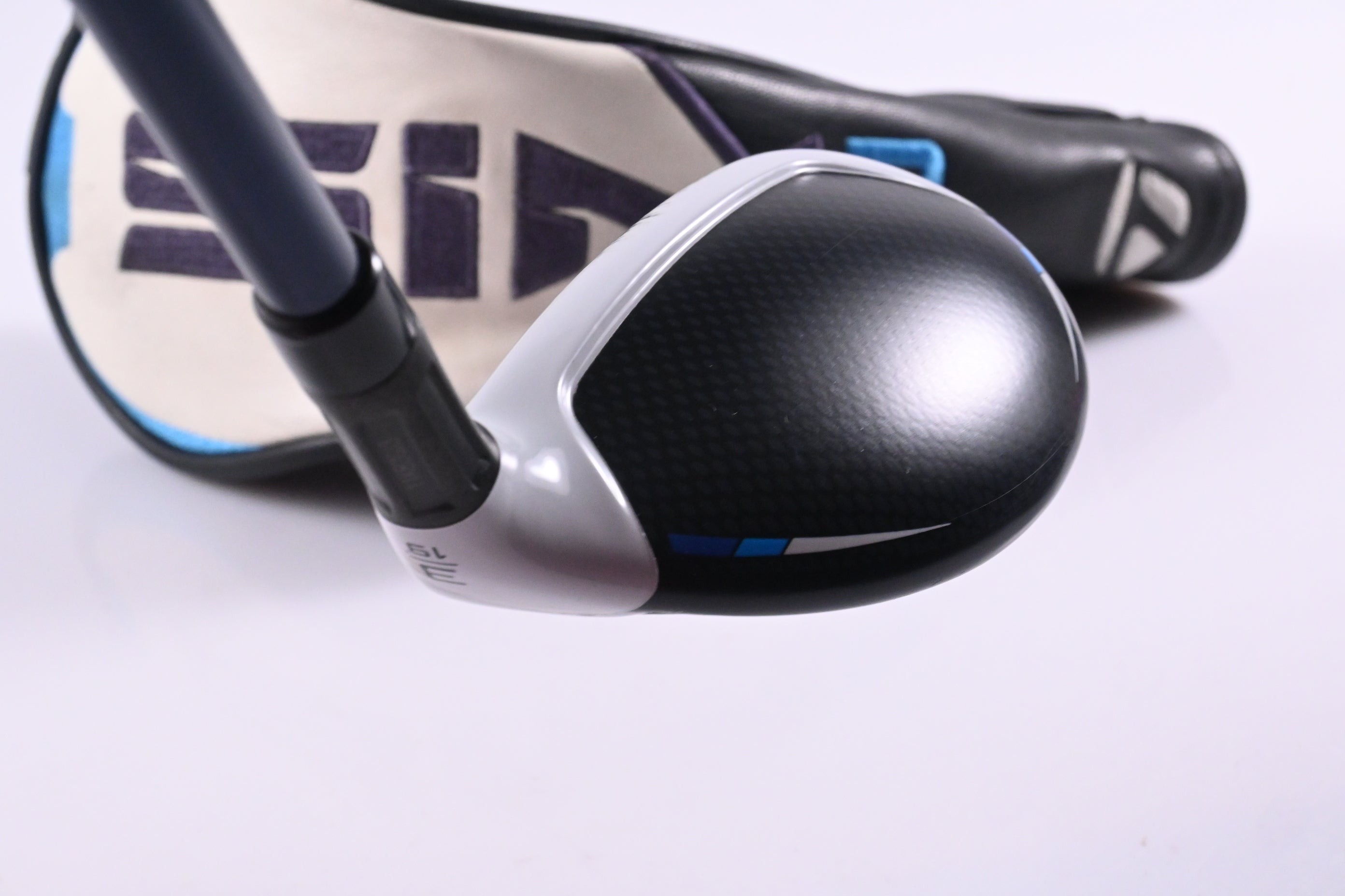 Taylormade SIM2 Max #3 Hybrid / 19 Degree / Regular Flex Ventus Blue 6 Shaft