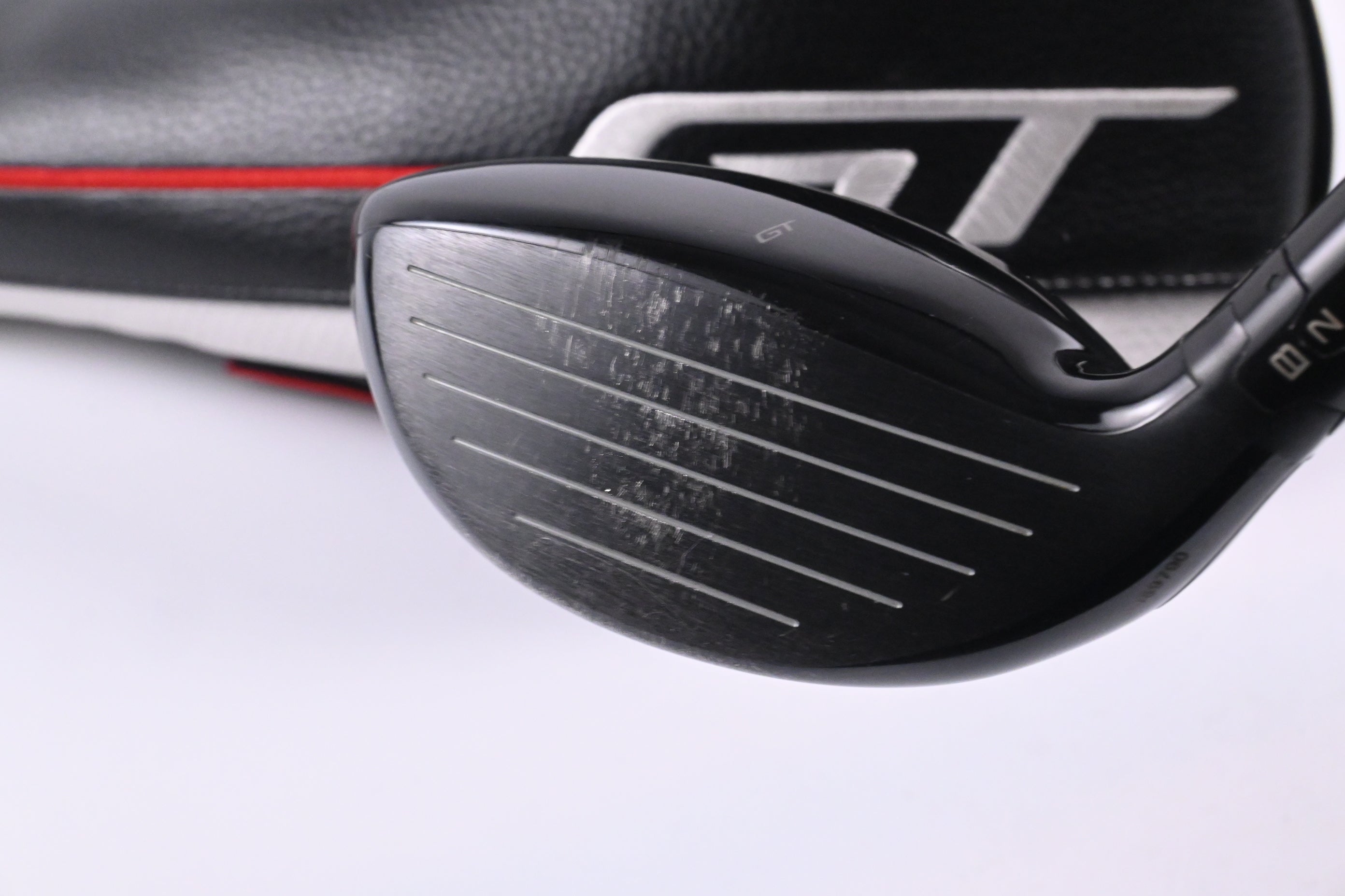 Titleist GT2 #5 Wood / 18 Degree / Regular Flex Denali Red 60 Shaft