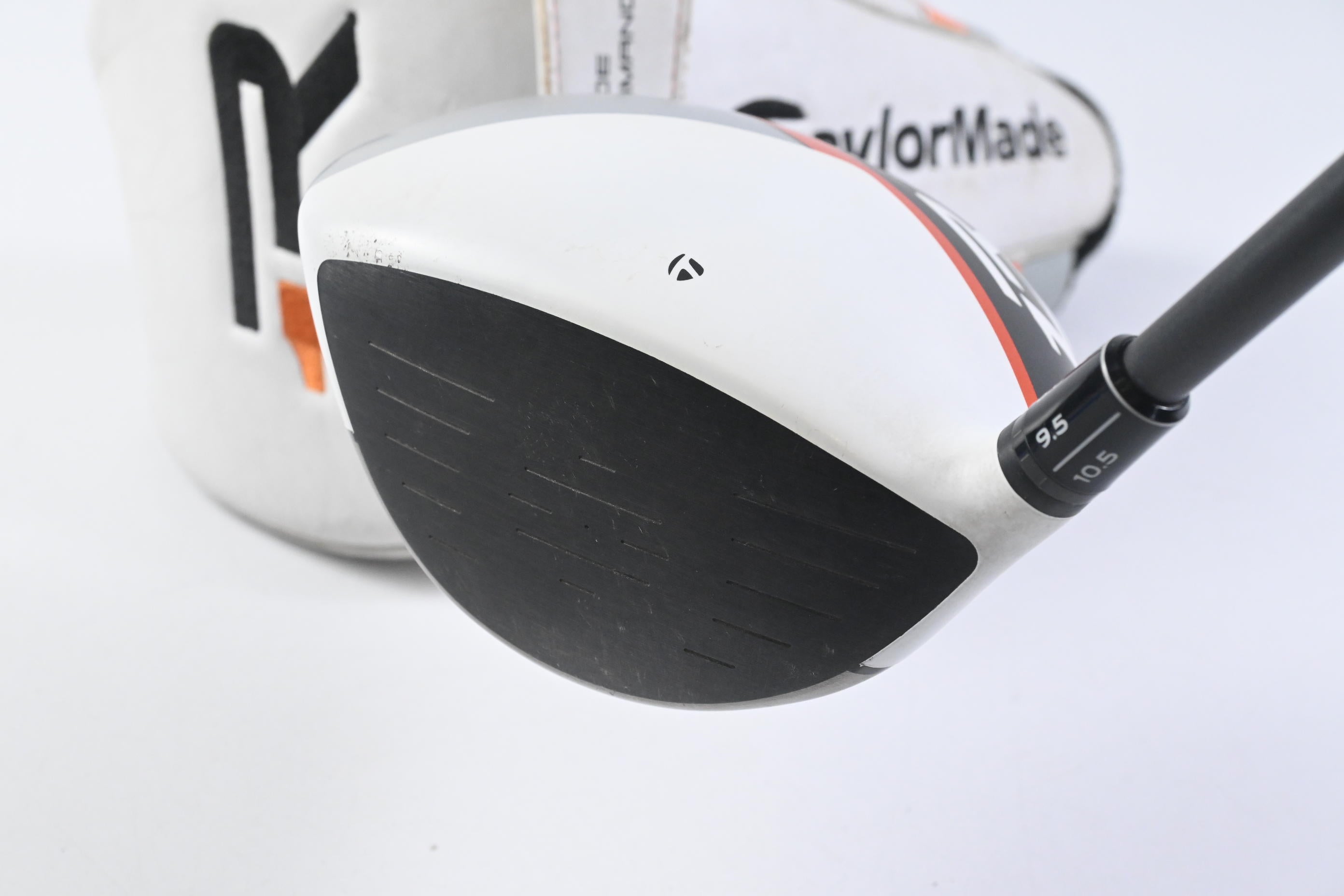 Taylormade R1 Driver / 8-12 Degree / Regular Flex Aldila RIP Phenom 55 Shaft