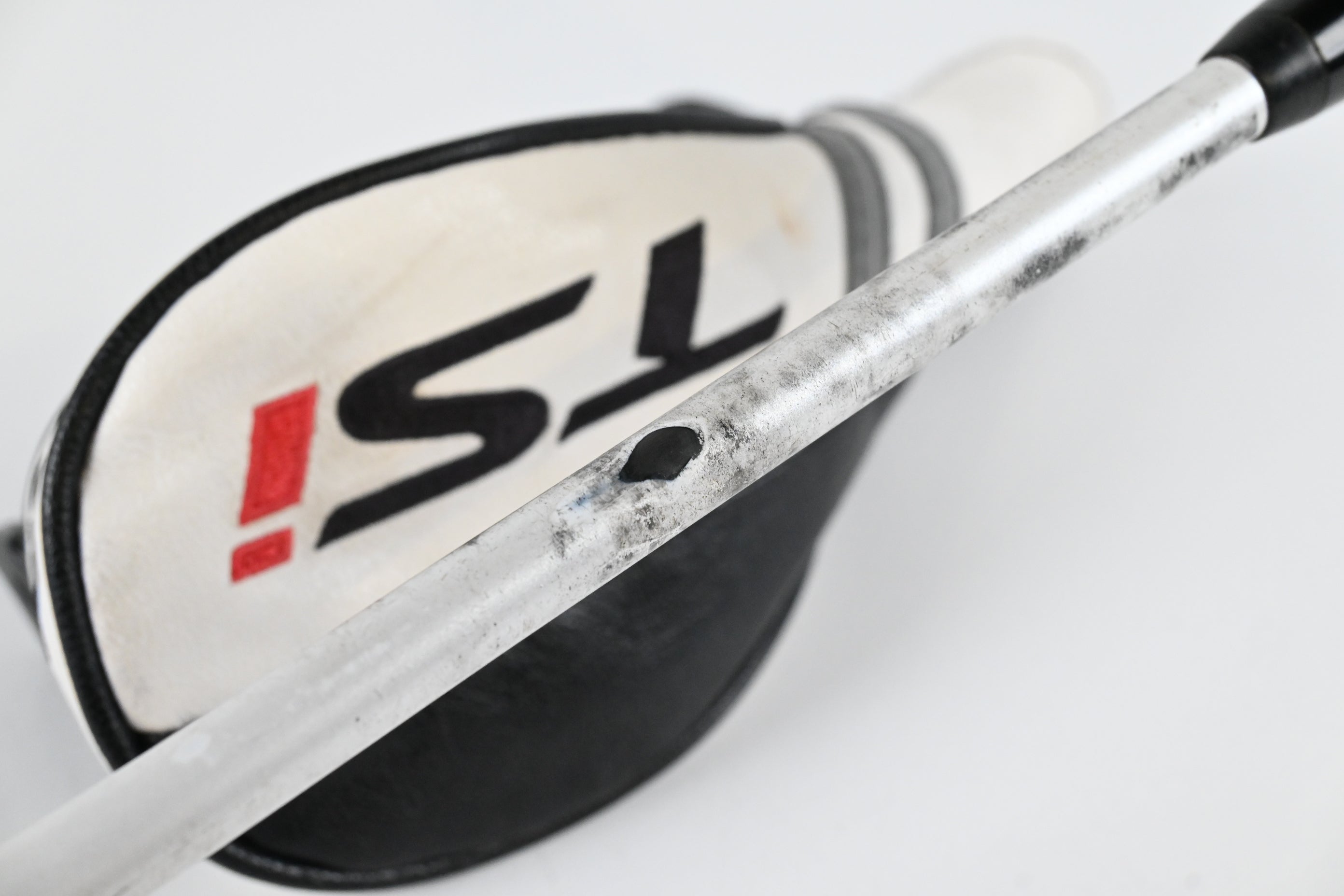 Titleist TSi1 #5 Hybrid / 23 Degree / Regular Flex Aldila Ascent 50 Shaft