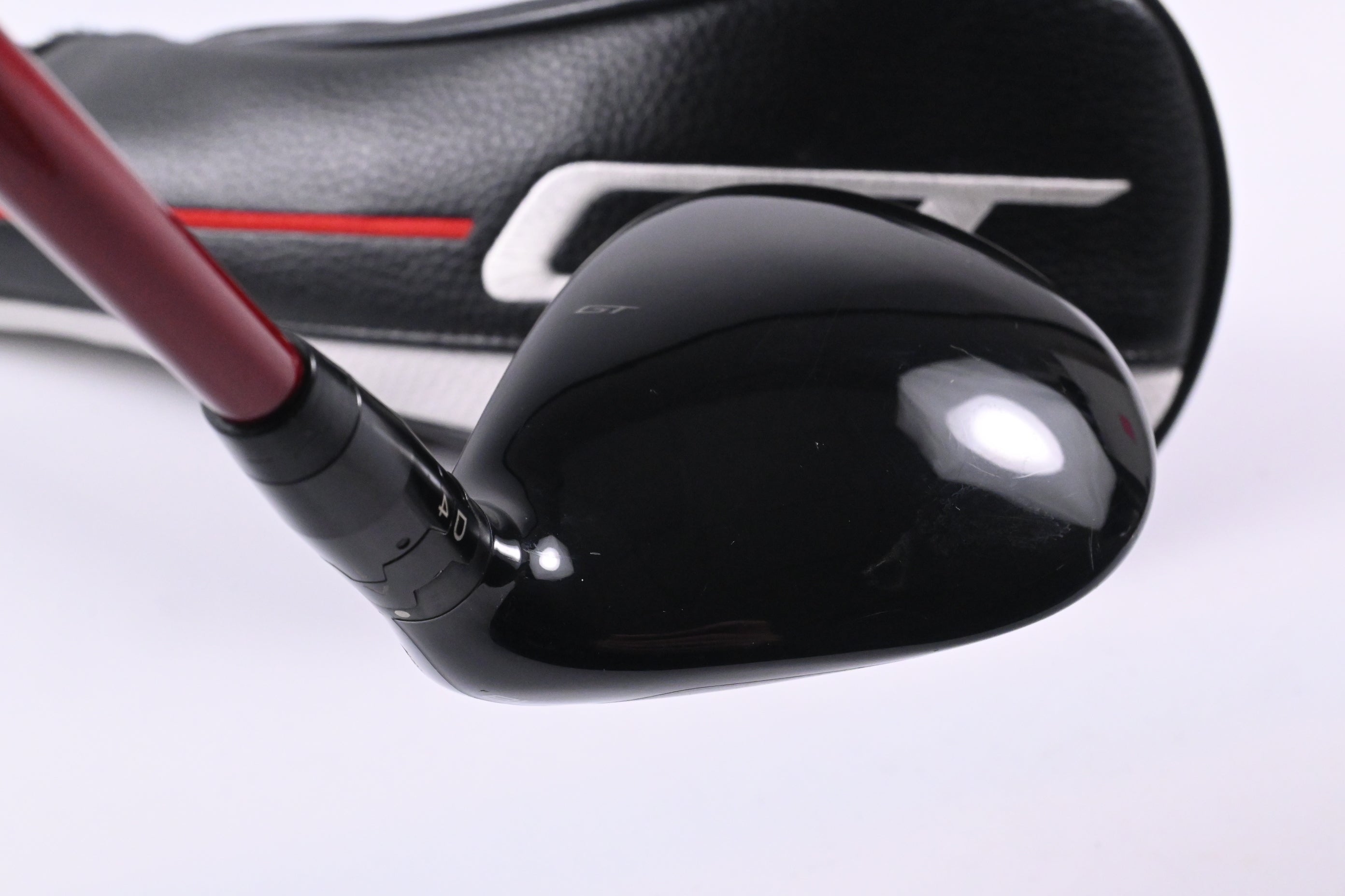 Titleist GT2 #5 Wood / 18 Degree / Regular Flex Denali Red 60 Shaft