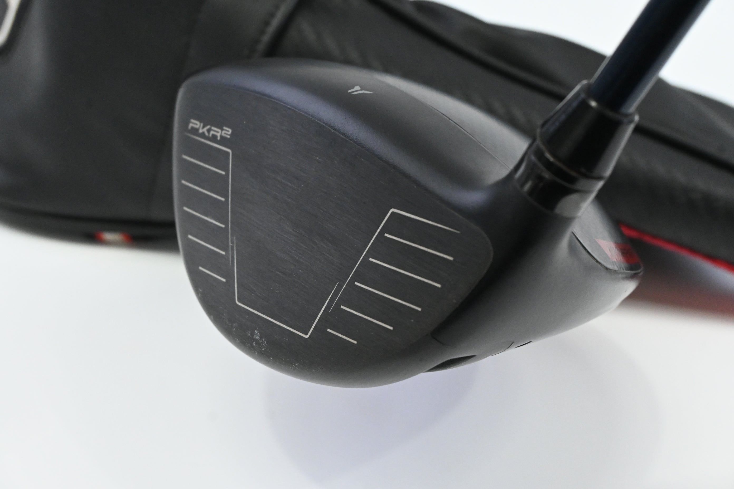 Wilson Dynapower Carbon 2023 Driver / 10.5 Degree / Stiff Flex Ventus Blue 6
