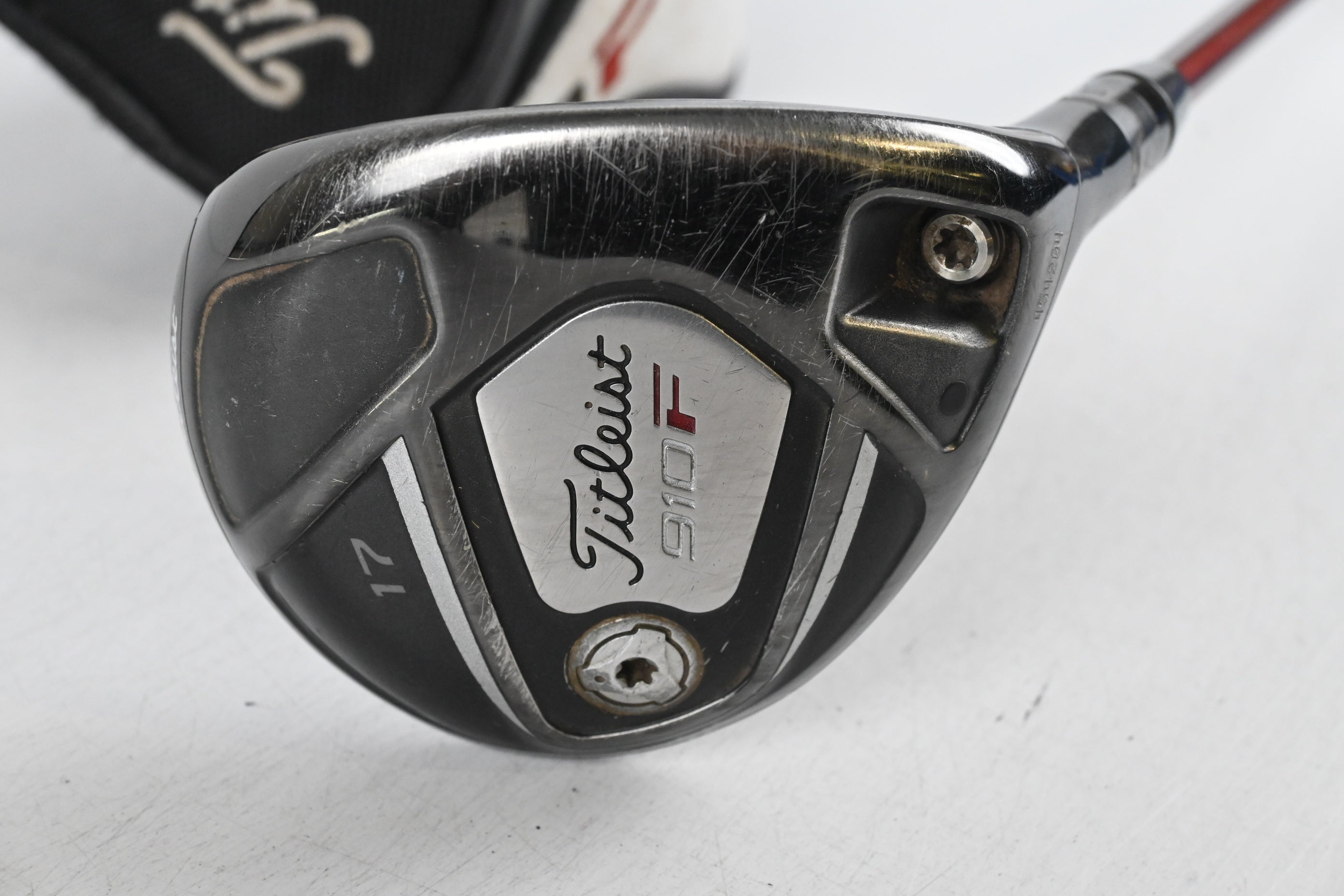 Titleist 910 F #5 Wood / 17 Degree / Stiff Flex Diamana 'illima 71 Shaft