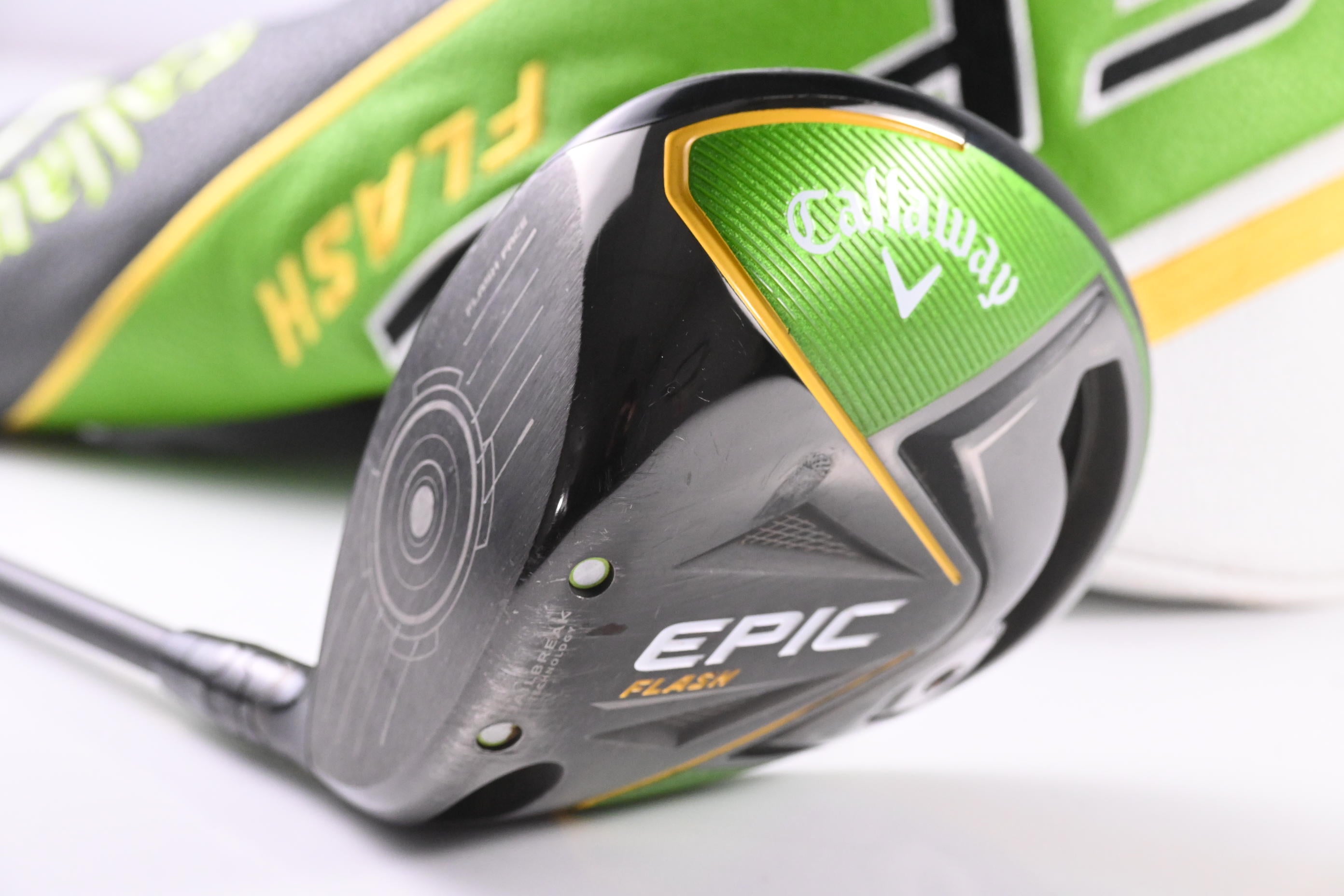 Left Hand Callaway Epic Flash Driver / 10.5 Degree / Regular Flex Tensei AV Blue 55