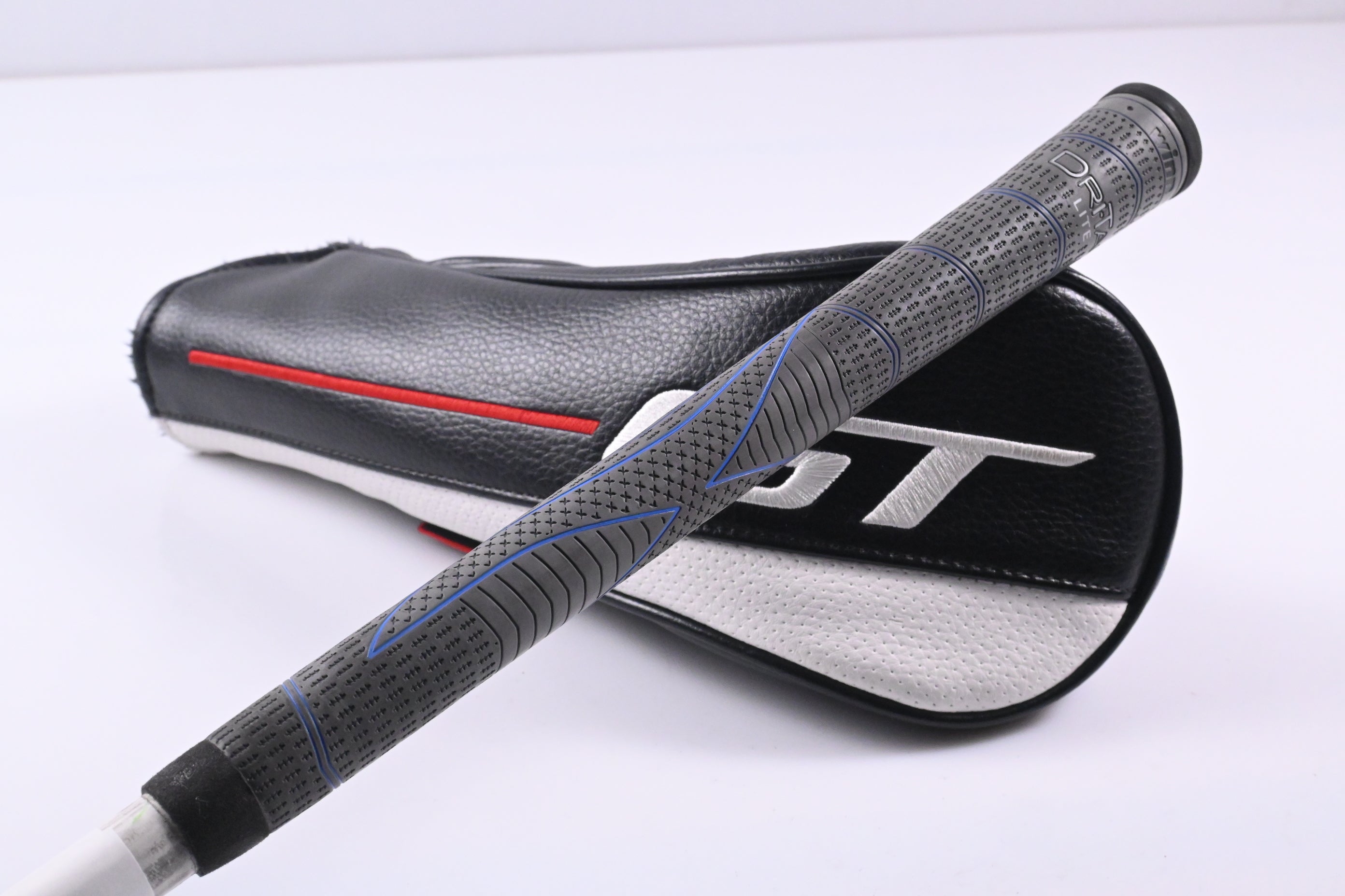 Titleist GT2 #5 Wood / 18 Degree / Regular Flex Denali Red 60 Shaft