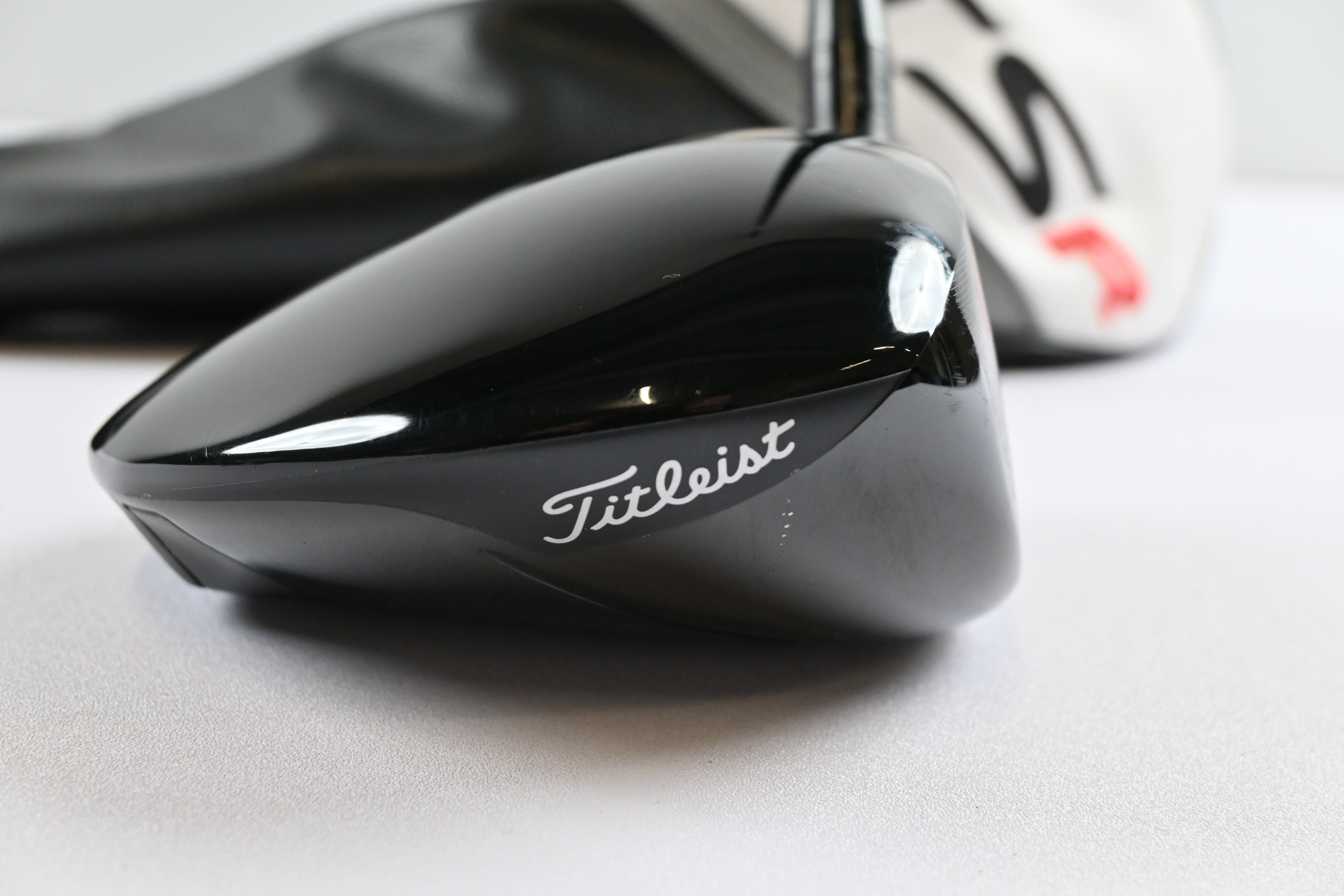 Titleist TSR2 Driver / 10 Degree / Regular Flex Tensei AV Series Blue 55