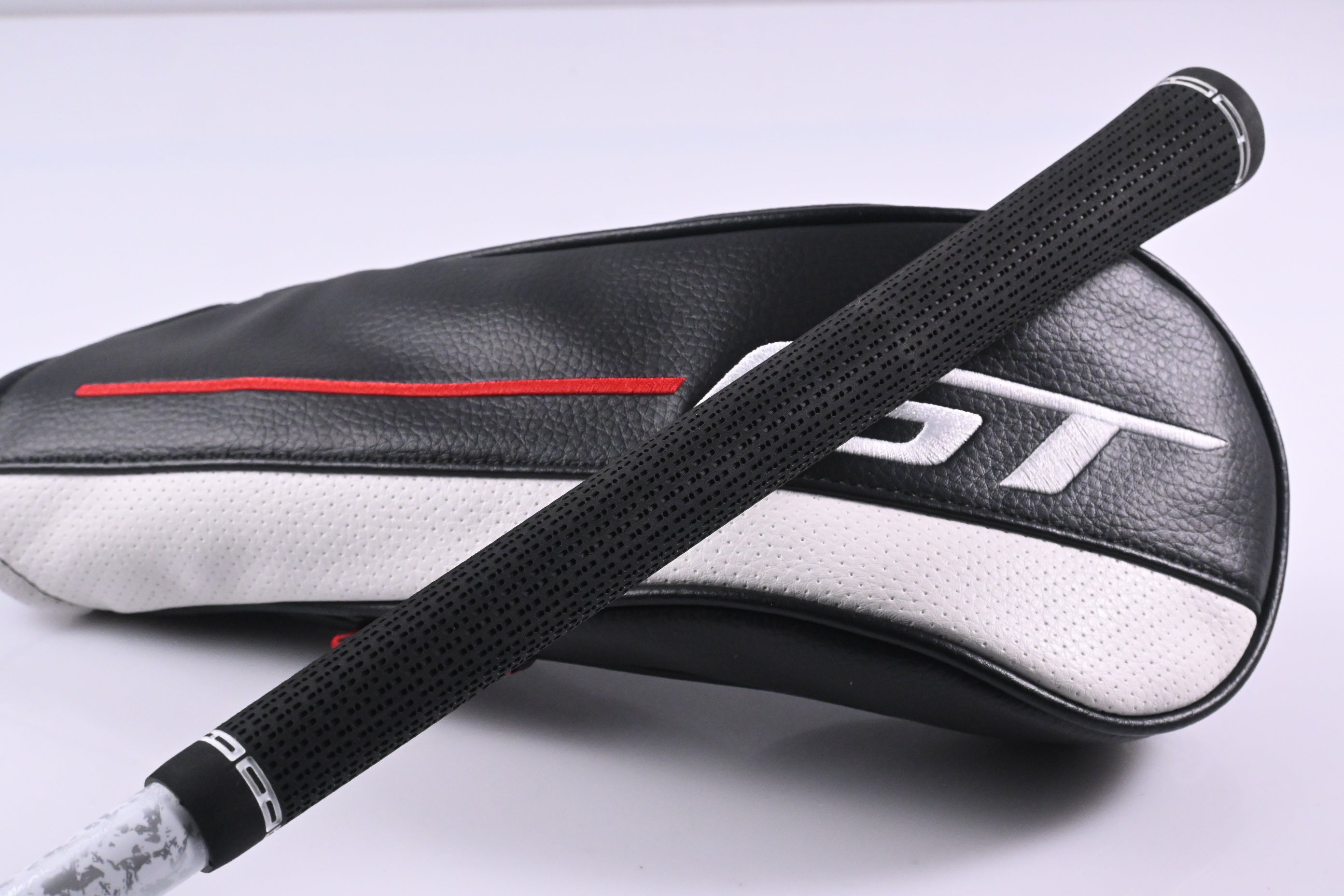 Titleist GT2 #3 Wood / 15 Degree / Stiff Flex Project X Denali Red 60 Shaft
