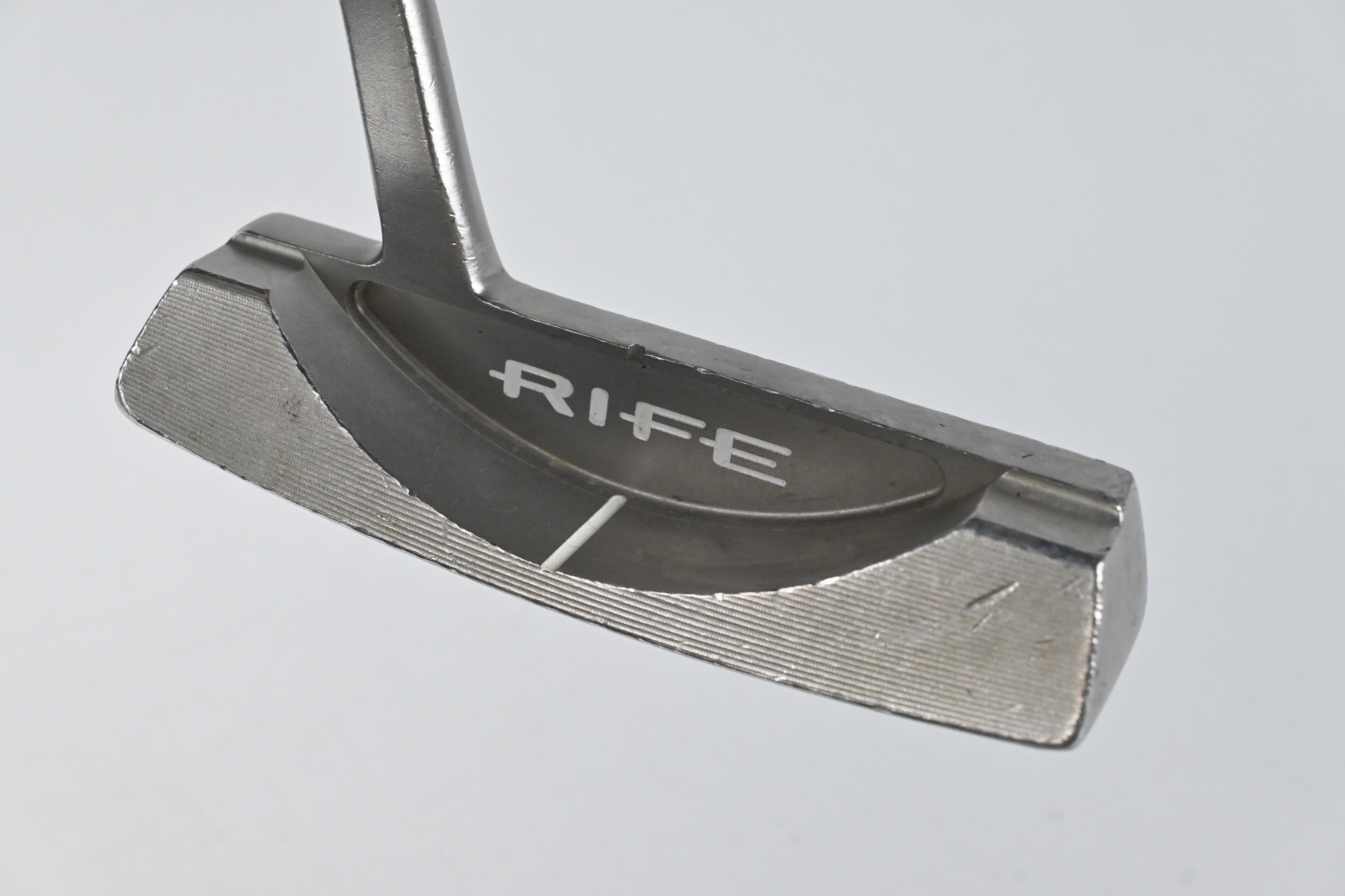 Rife Island Series Montserrat Putter / 35 Inch
