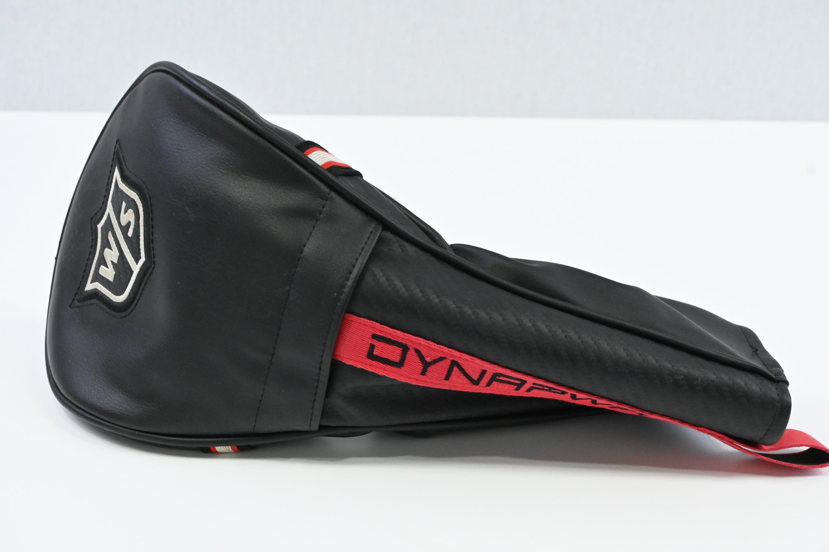 Wilson Dynapower Carbon 2023 Driver / 10.5 Degree / Stiff Flex Ventus Blue 6