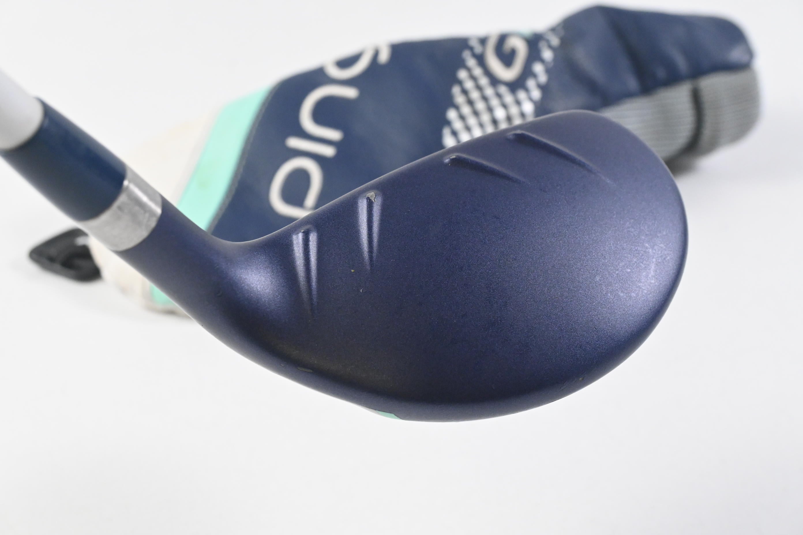 Ladies Ping G Le #6 Hybrid / 30 Degree / Ladies Flex Ping ULT 230 Shaft