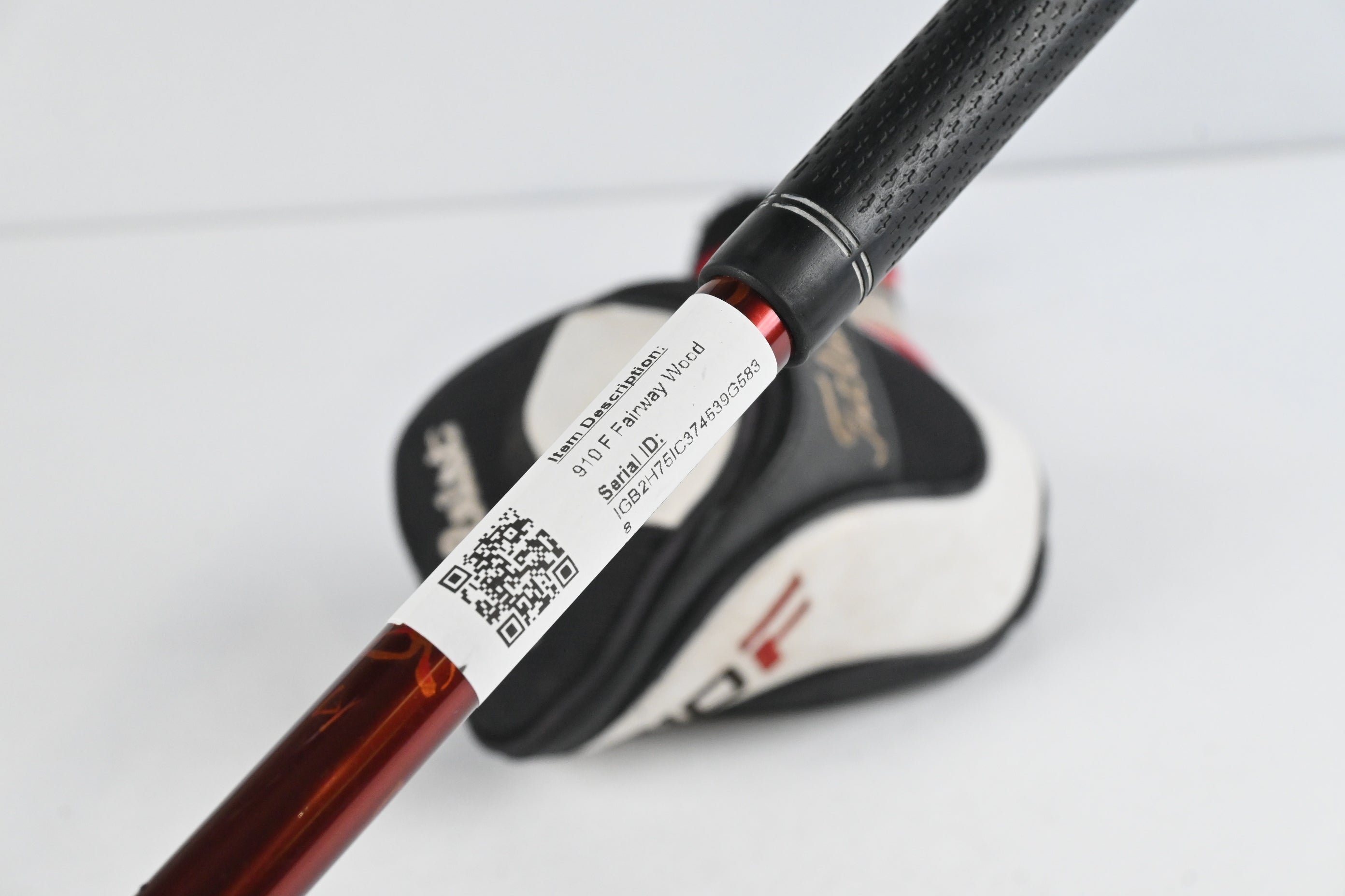 Titleist 910 F #5 Wood / 17 Degree / Stiff Flex Diamana 'illima 71 Shaft