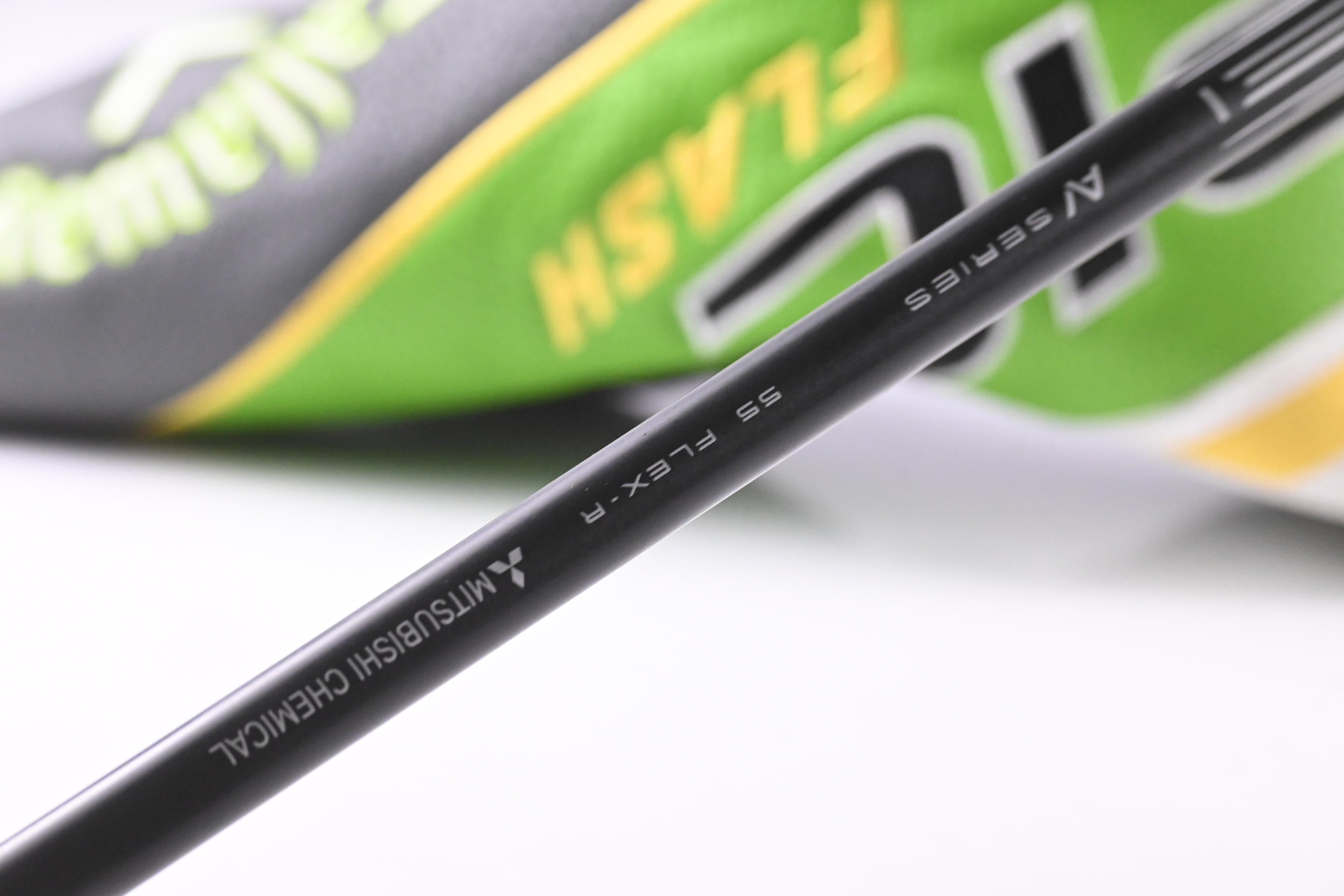 Left Hand Callaway Epic Flash Driver / 10.5 Degree / Regular Flex Tensei AV Blue 55