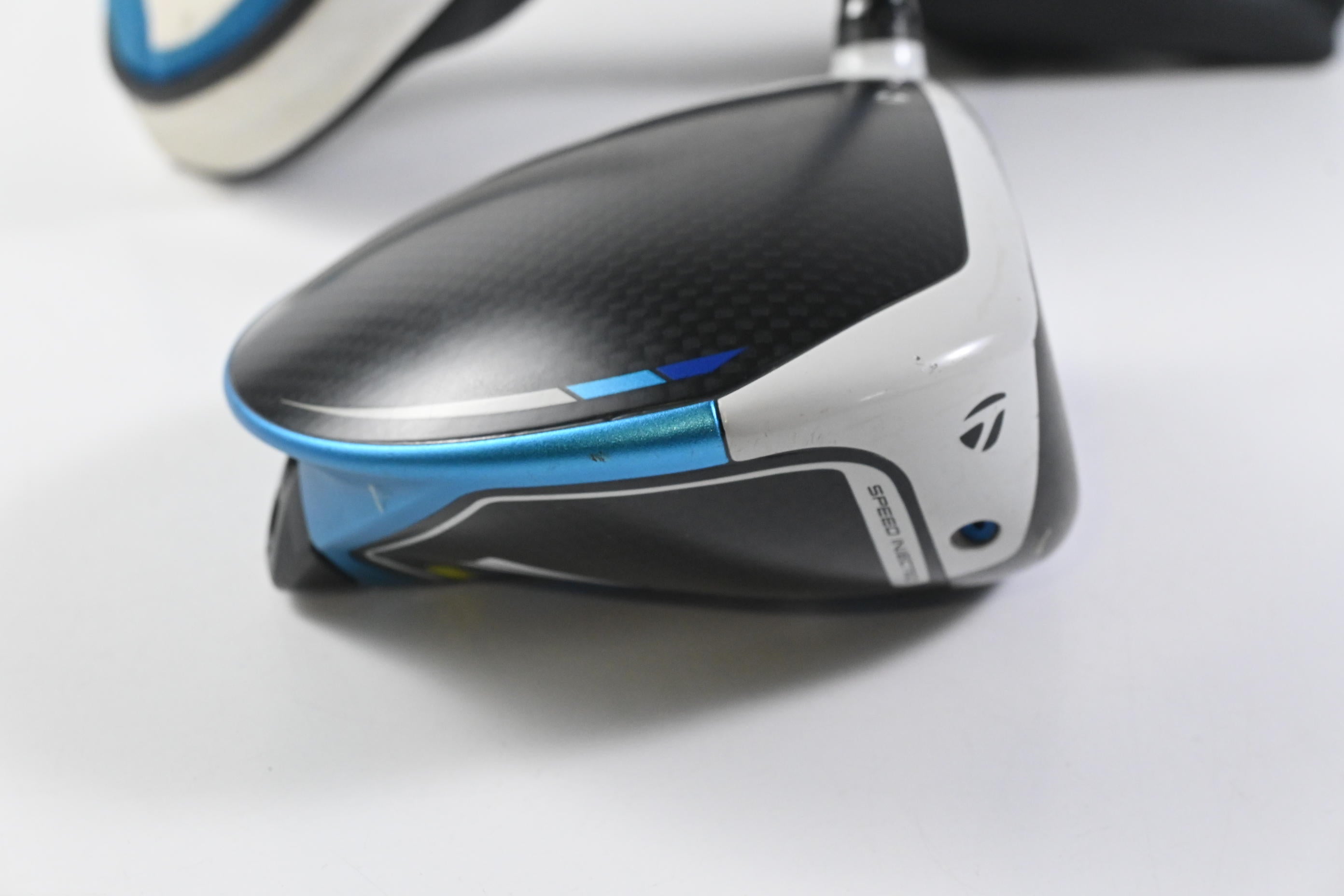 Taylormade SIM2 Max Driver / 10.5 Degree / Stiff Flex Ventus Blue 5 Shaft