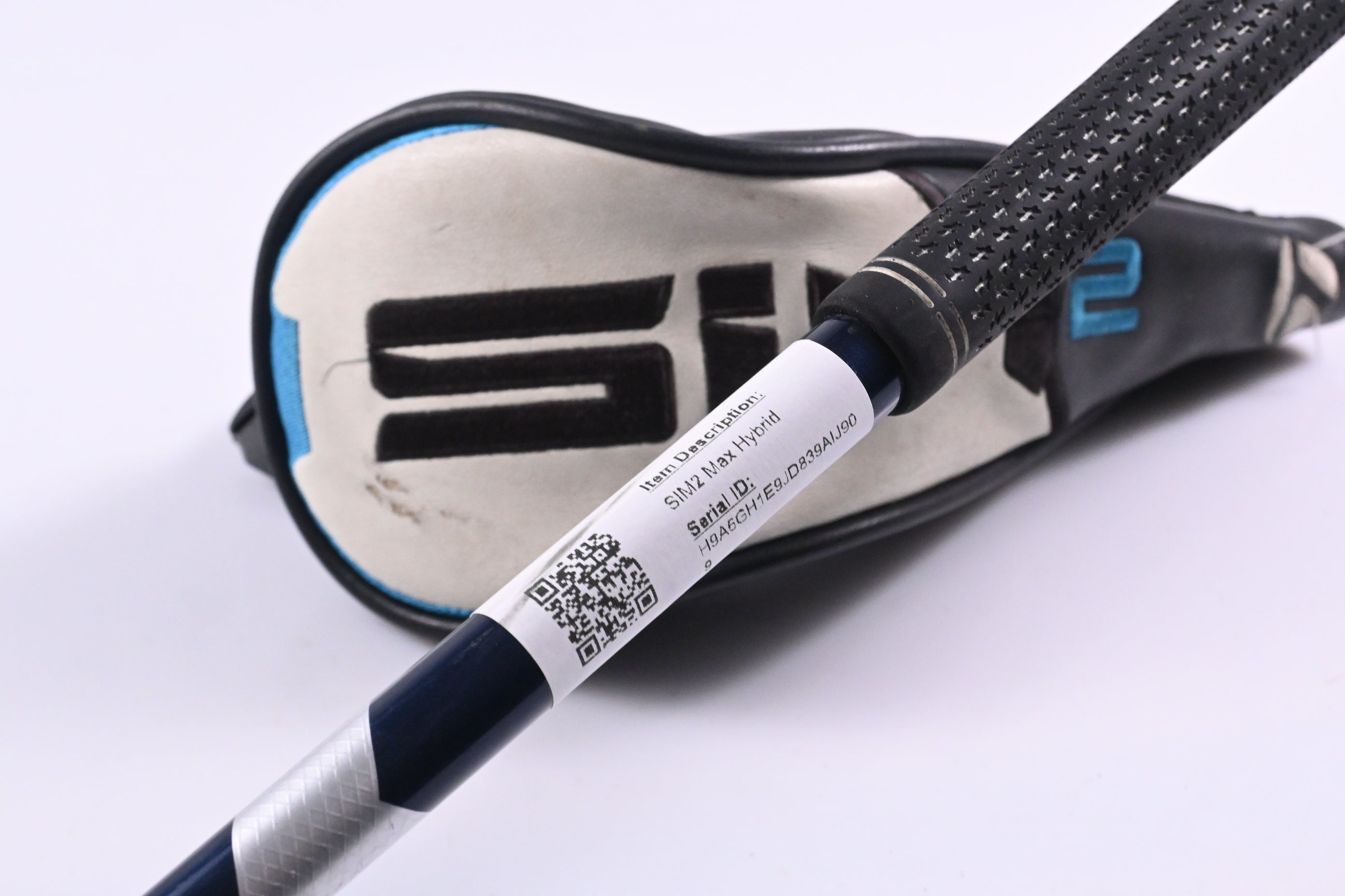 Taylormade SIM2 Max #4 Hybrid / 22 Degree / Regular Flex Ventus Blue 6 Shaft