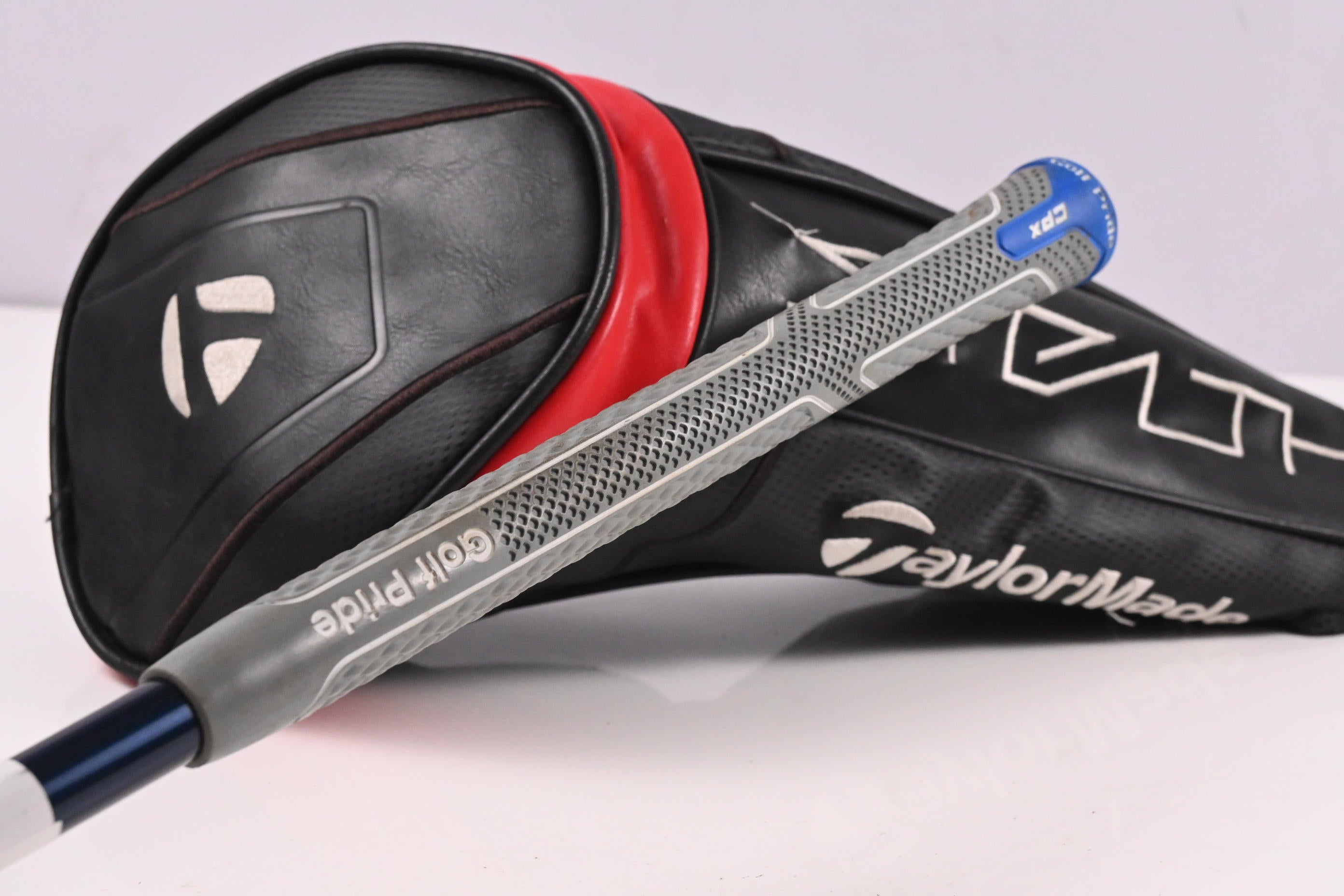 Taylormade Stealth Plus Driver / 9 Degree / Stiff Flex Fujikura Ventus Blue 5