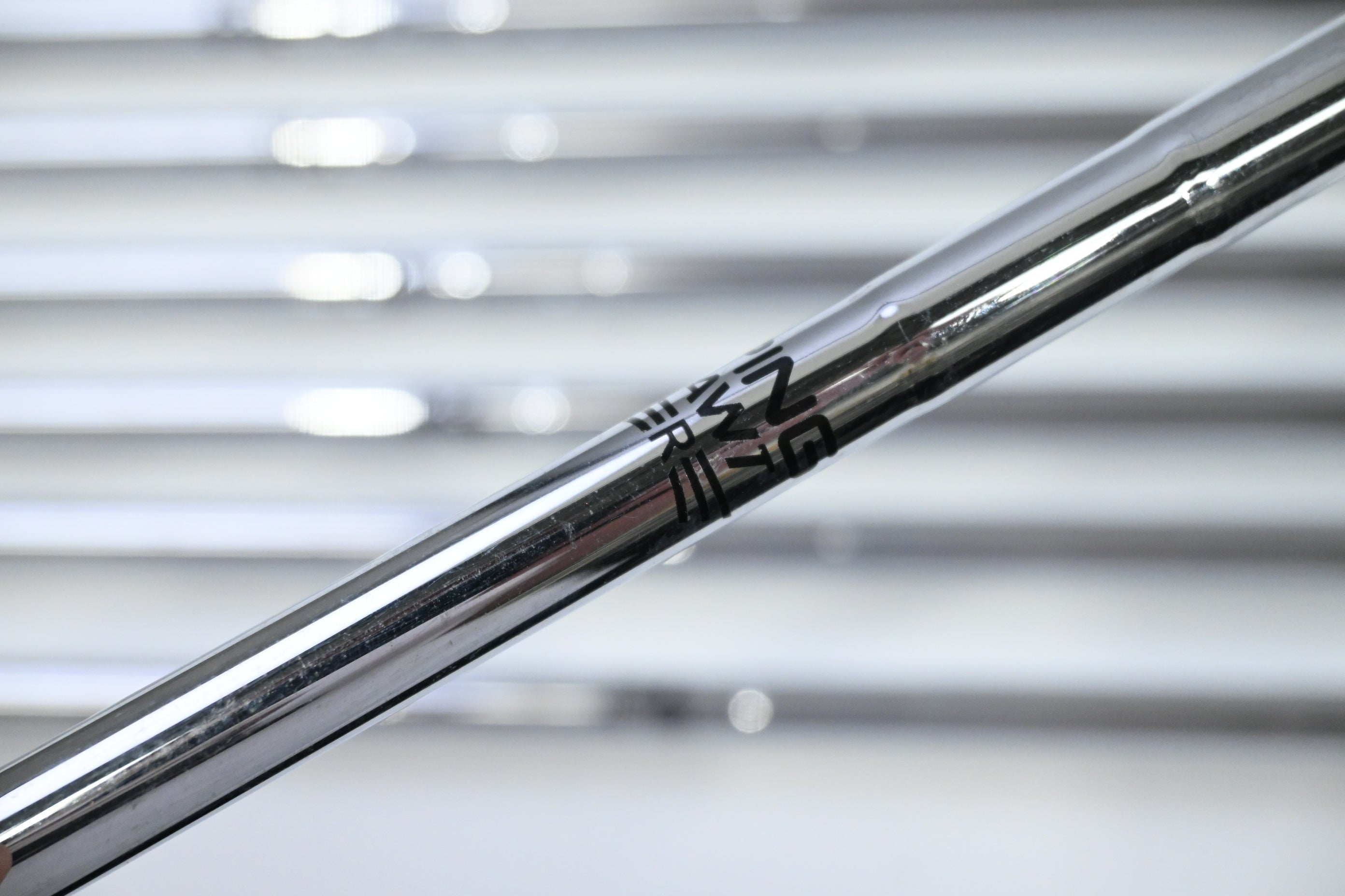 Ping G15 Irons / 4-PW / Black Dot / Regular Flex Ping AWT Shafts