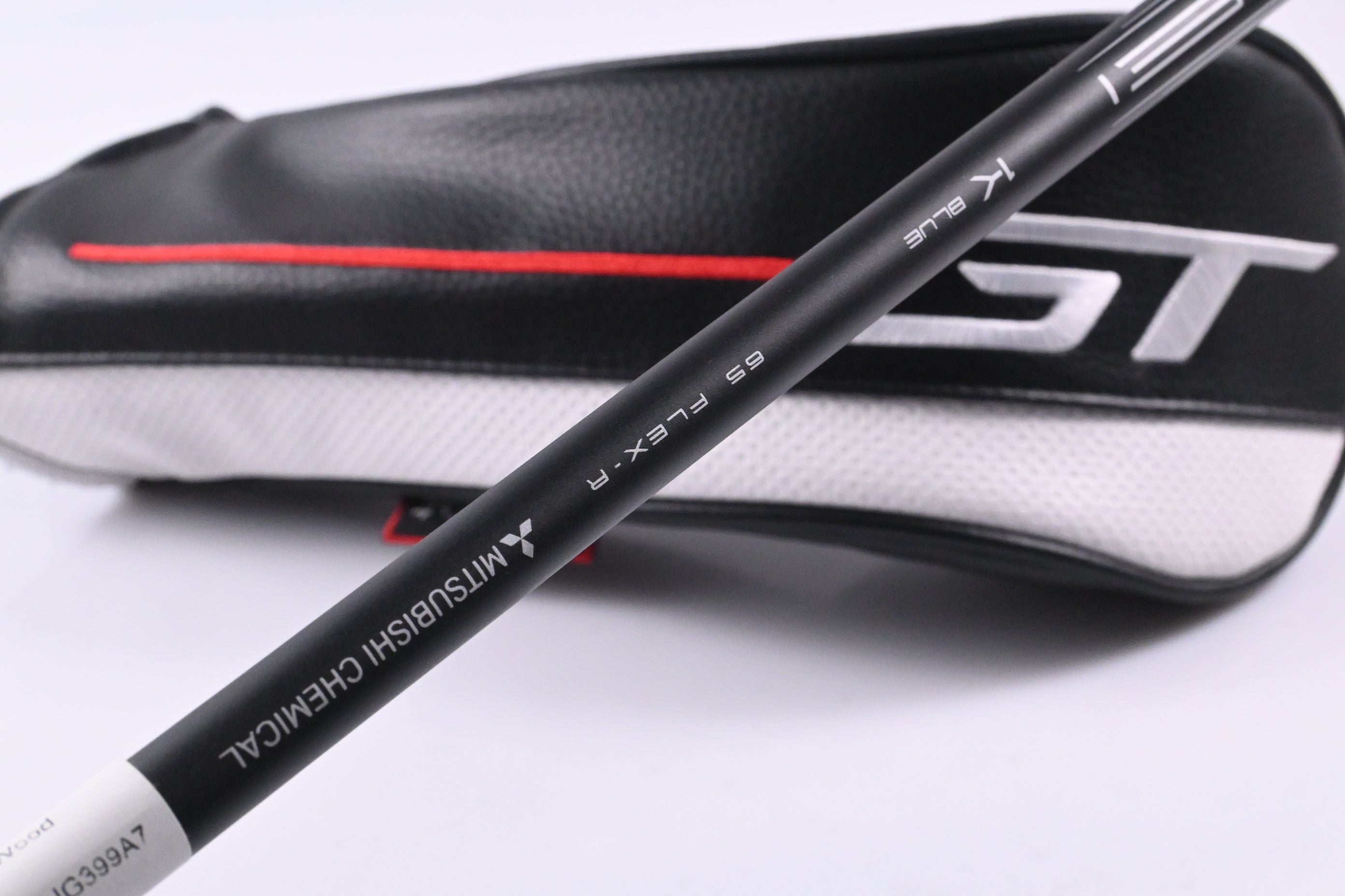 Titleist GT2 #5 Wood / 18 Degree / Regular Flex Tensei 1K Blue 65 Shaft