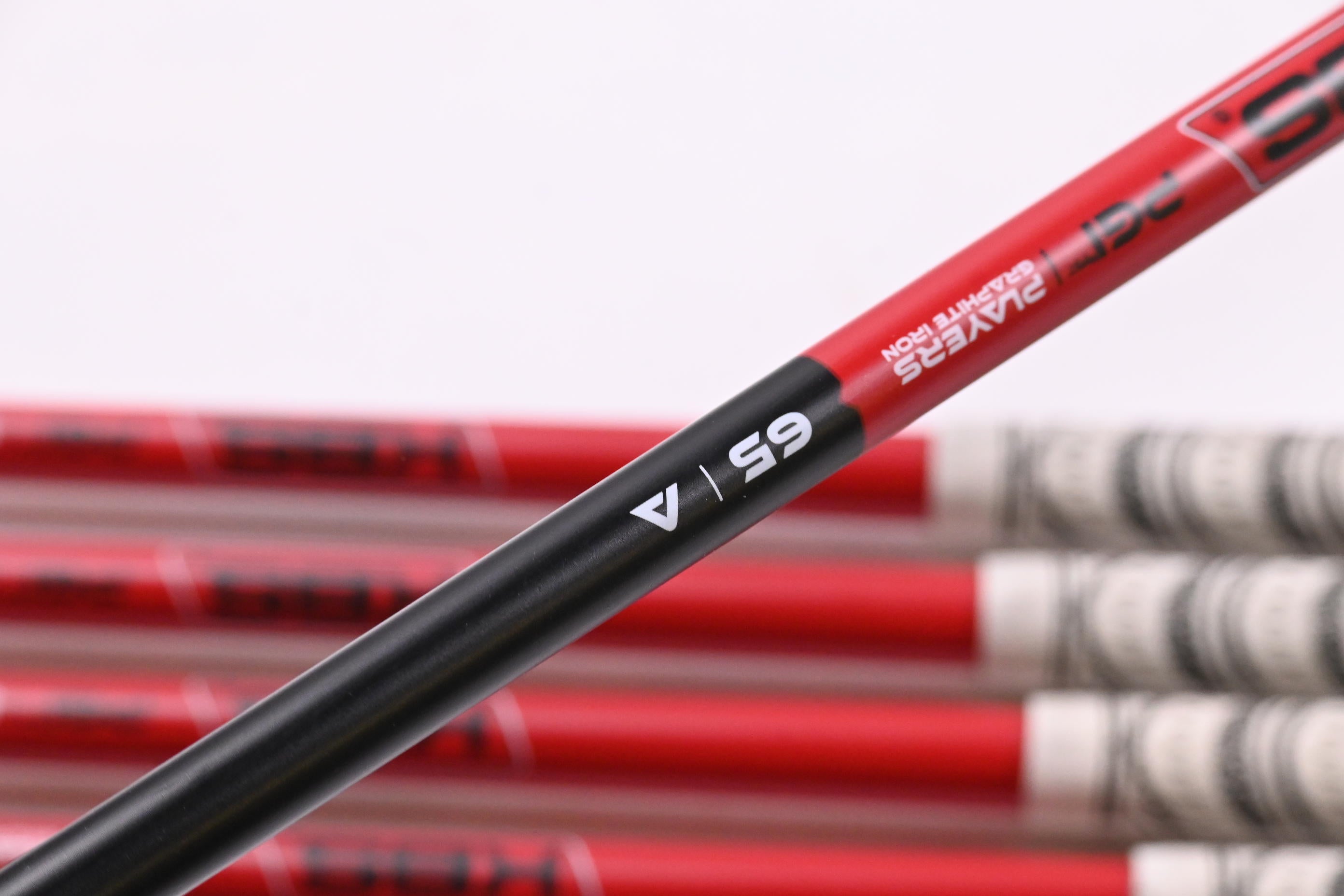 Cobra DS-Adapt Max Irons / 6-PW+GW / Senior Flex KBS PGI 65 Shafts