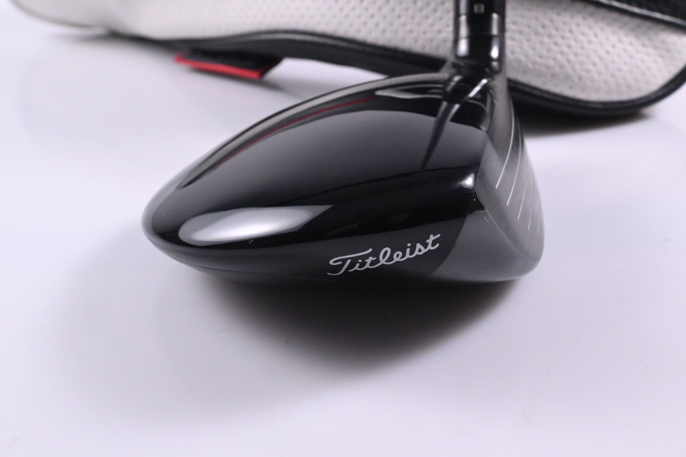 Titleist GT1 #5 Wood / 18 Degree / Regular Flex Fujikura Air Speeder 40 Shaft