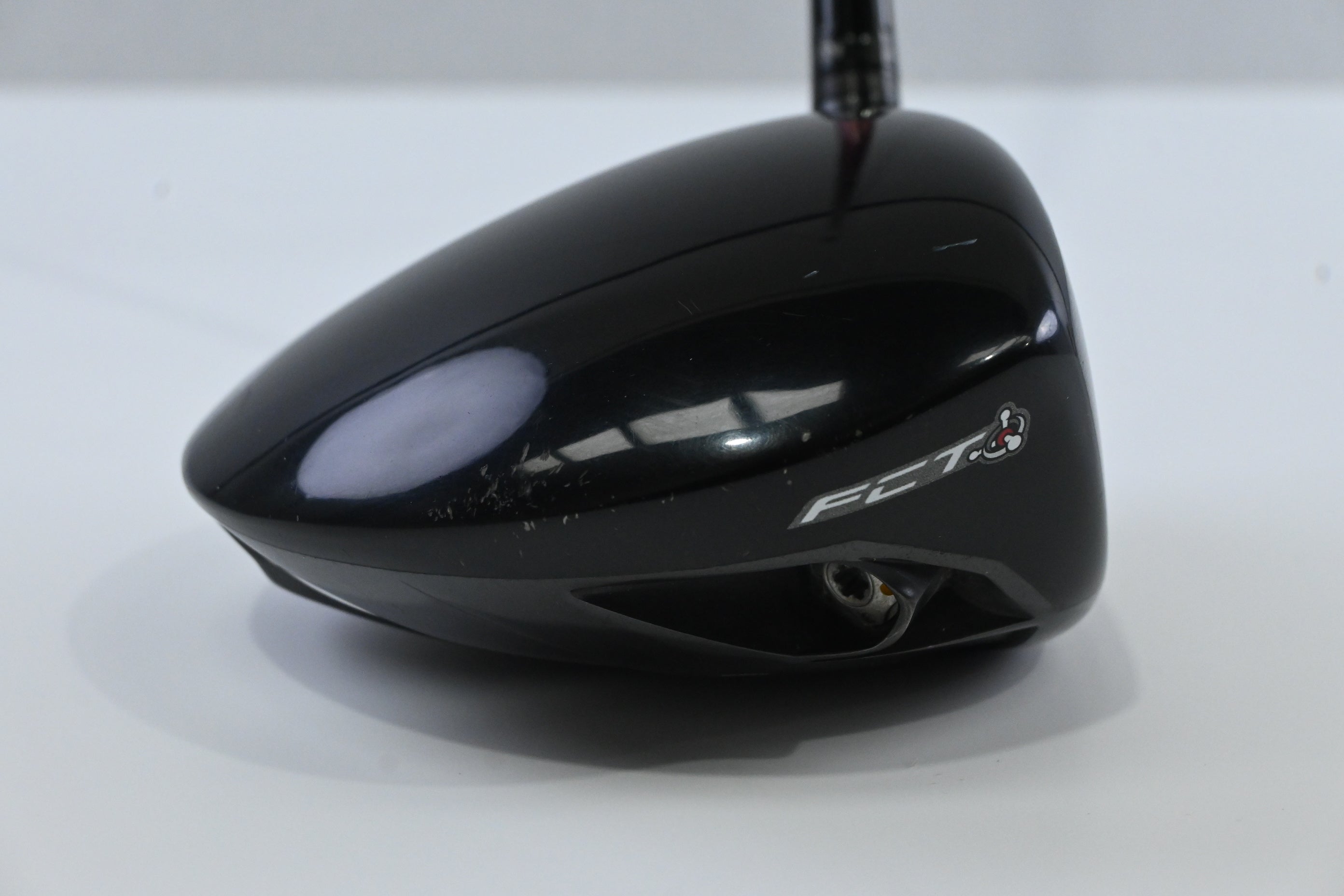 Taylormade R9 Supertri Driver / 9.5 Degree / Regular Flex Aldila Reax 60 Shaft