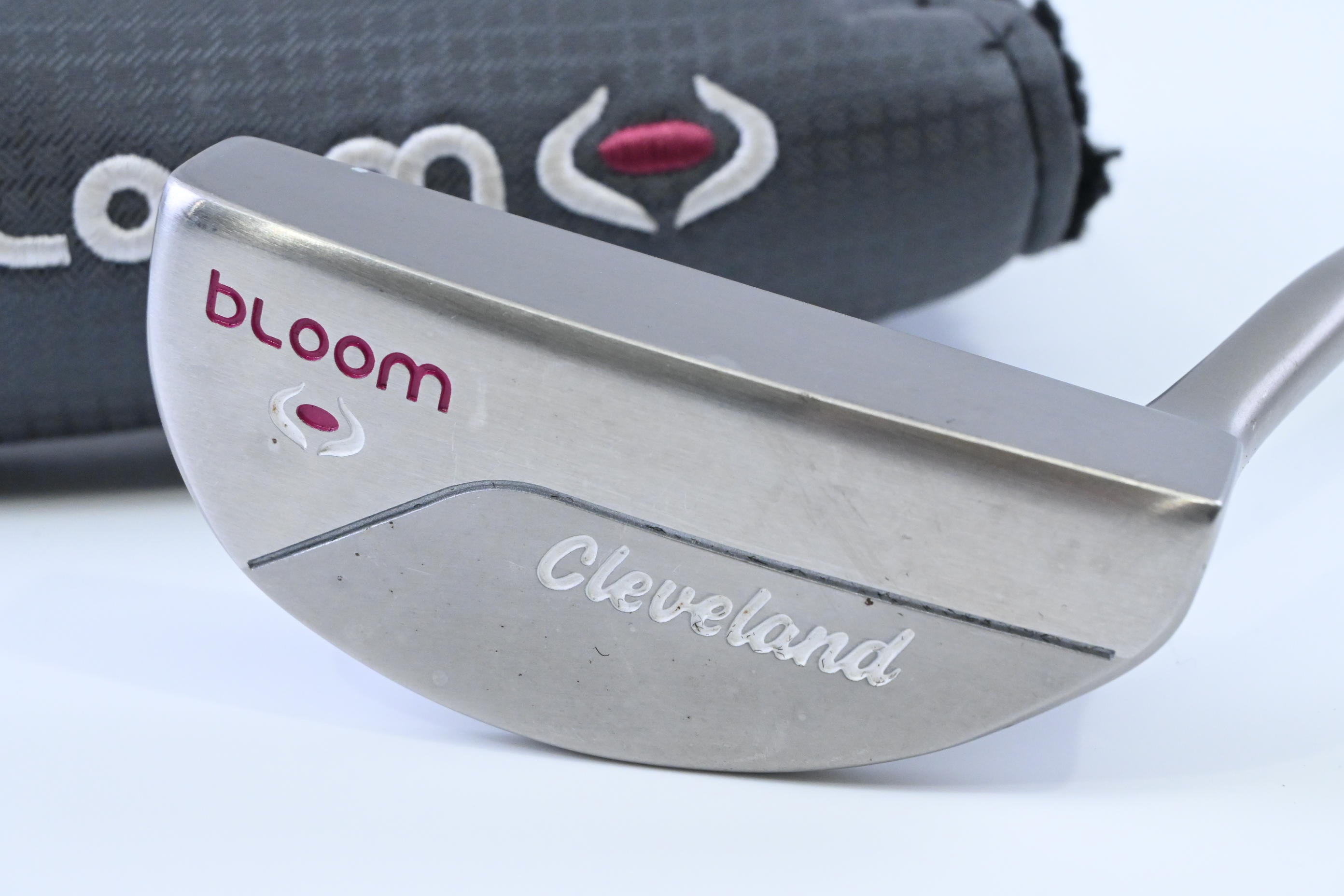 Cleveland Bloom 2022 Putter / 33 Inch