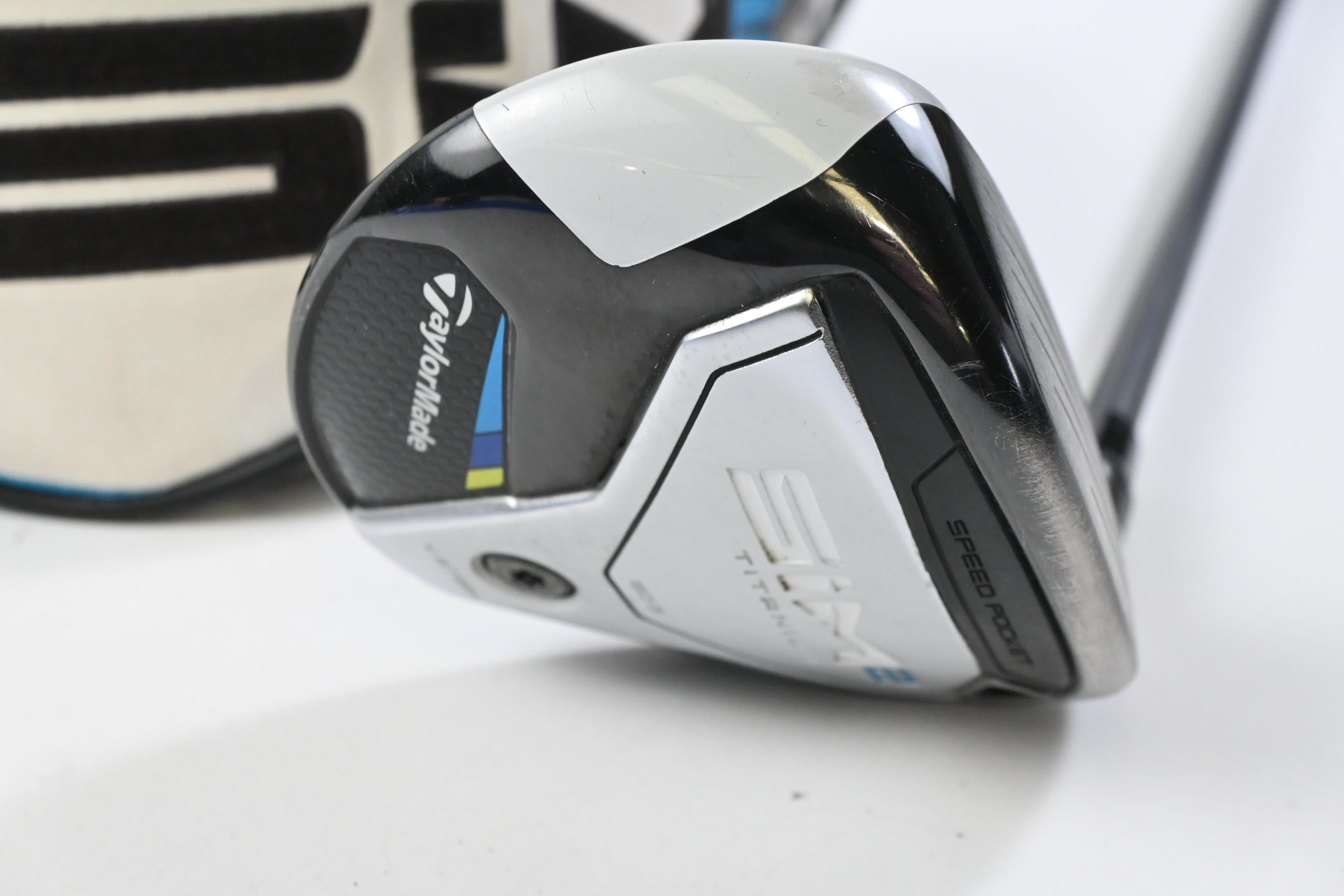 Taylormade SIM2 Ti #3 Wood / 15 Degree / X-Flex Hzrdus Smoke Green 70 Shaft