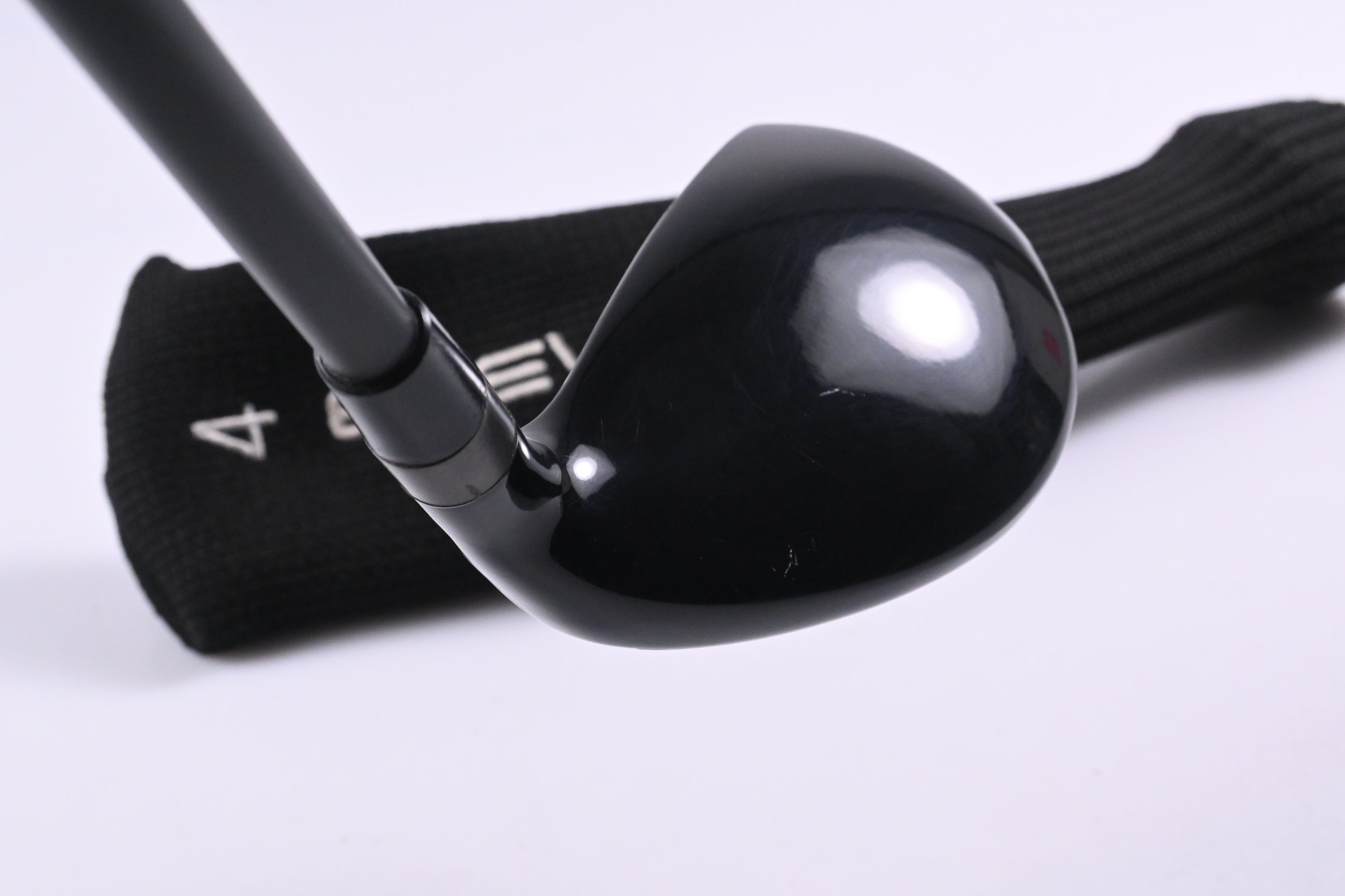 Eleven #4 Hybrid / 21 Degree / Regular Flex KBS Tour 70 Shaft