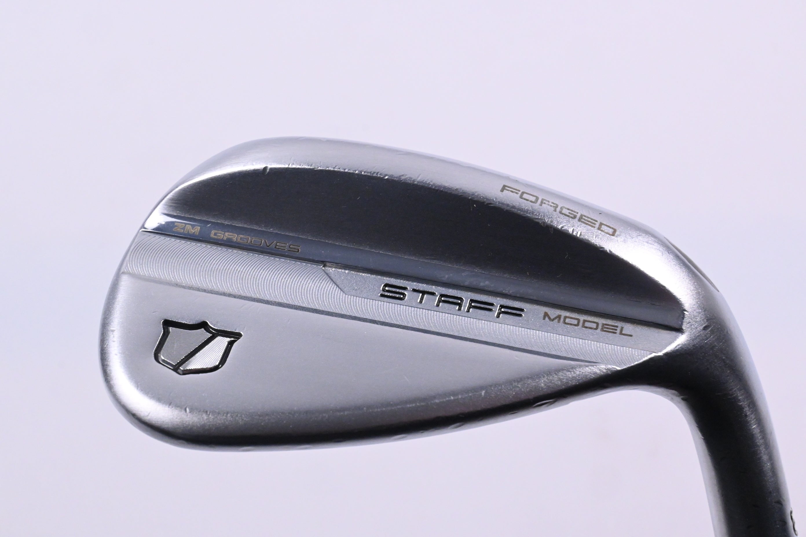 Wilson Staff Model ZM Sand Wedge / 54 Degree / Wedge Flex Dynamic Gold Spinner