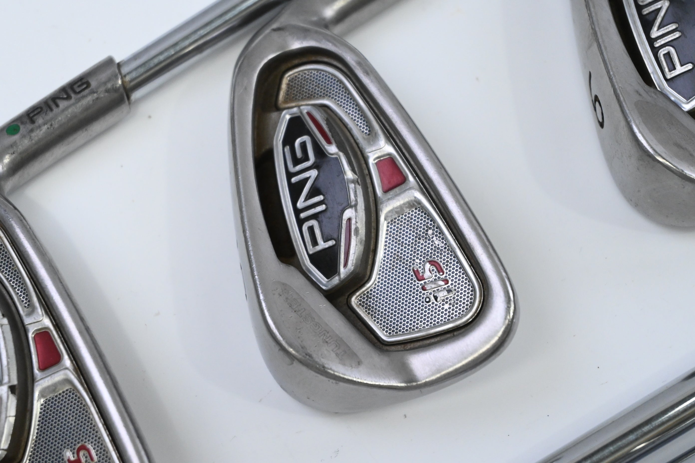 Ping i15 Irons / 4-PW / Green Dot / Regular Flex Ping Steel Shafts