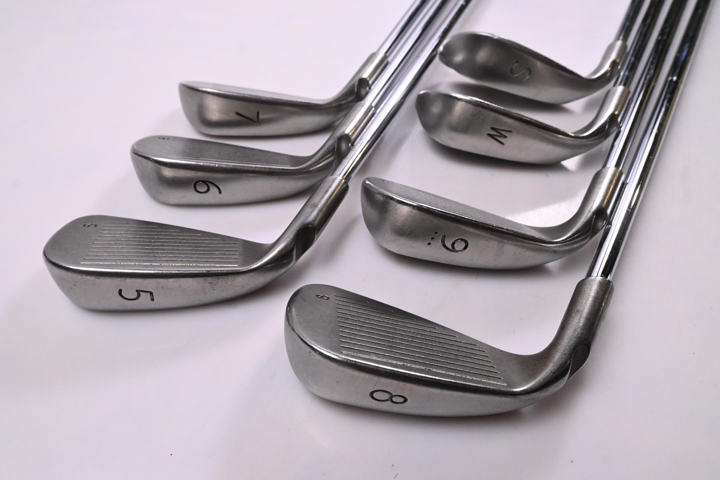 Ping G5 Irons / 5-PW+SW / Red Dot / Regular Flex Ping Shafts