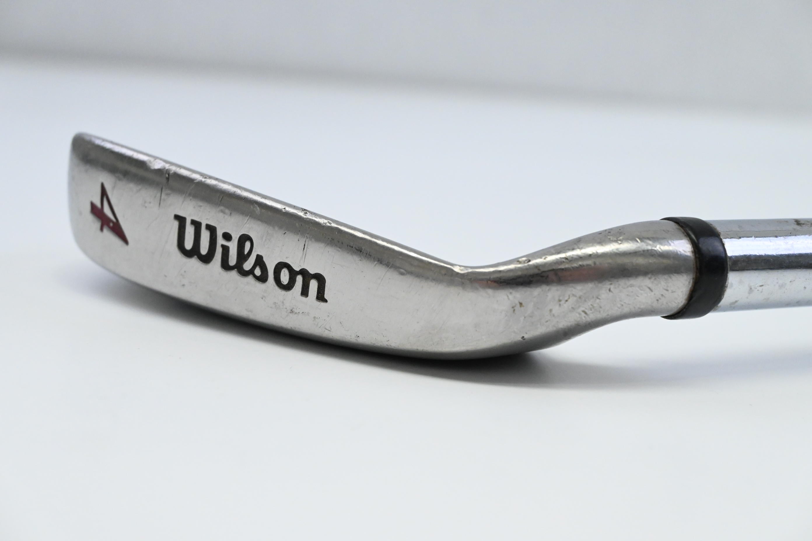 Wilson Deep Red #4 Iron / 24 Degree / Regular Flex Fluid Feel Shaft
