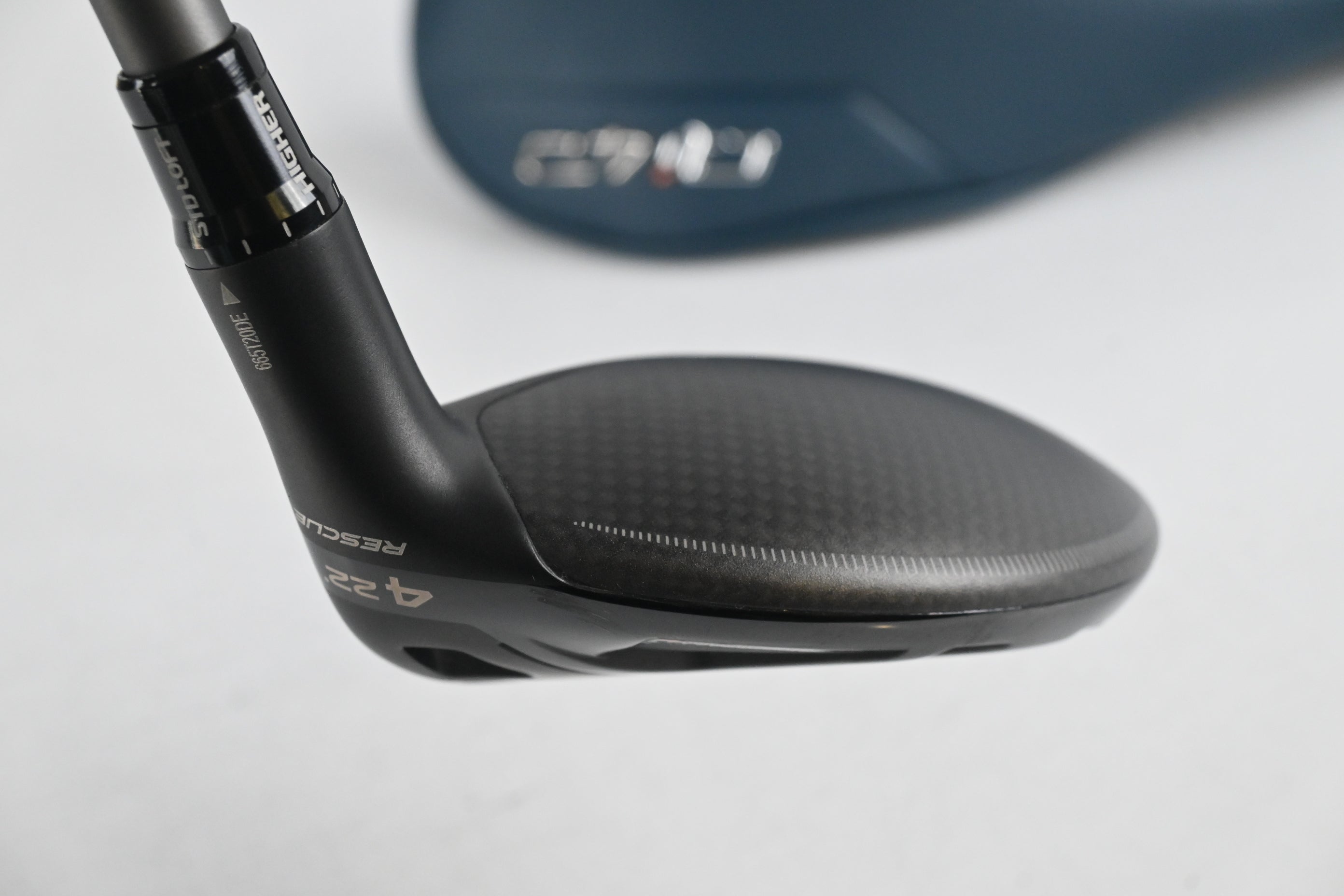 Taylormade Qi4D #4 Hybrid / 22 Degree / Regular Flex REAX 45 Shaft