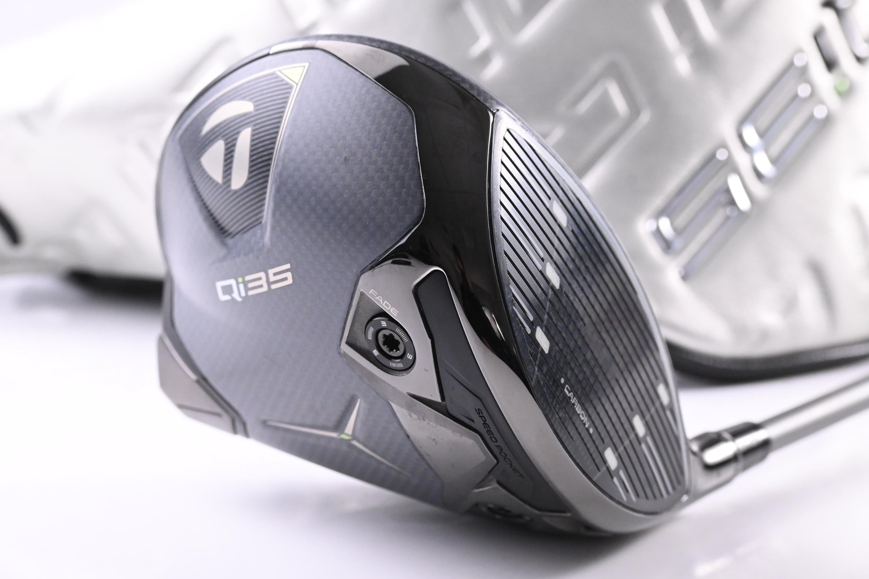 Taylormade Qi35 LS Driver / 9 Degree / Regular Flex Fujikura Air Speeder 50