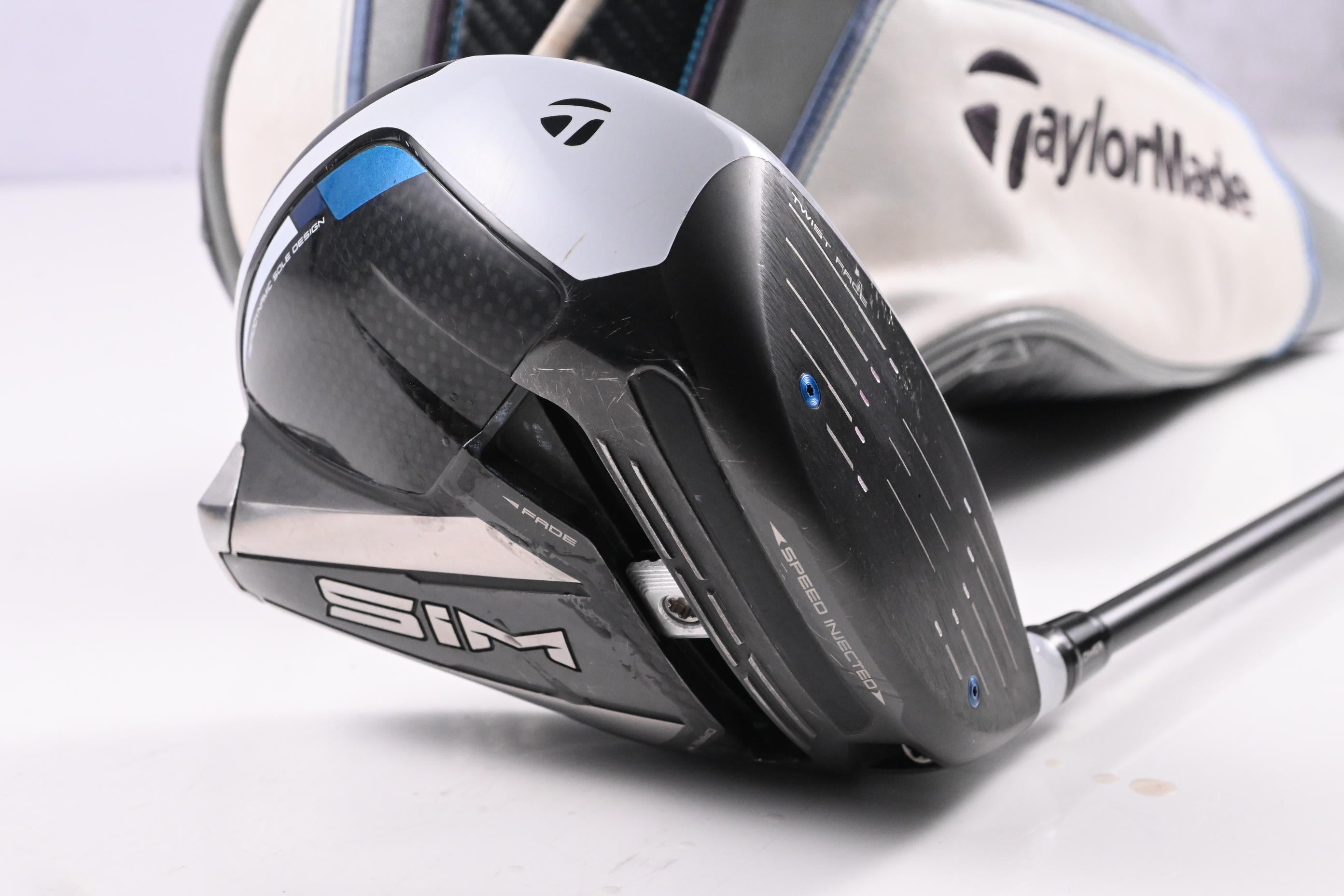 Taylormade SIM Driver / 9 Degree / Stiff Flex Aldila Rogue 60 Shaft