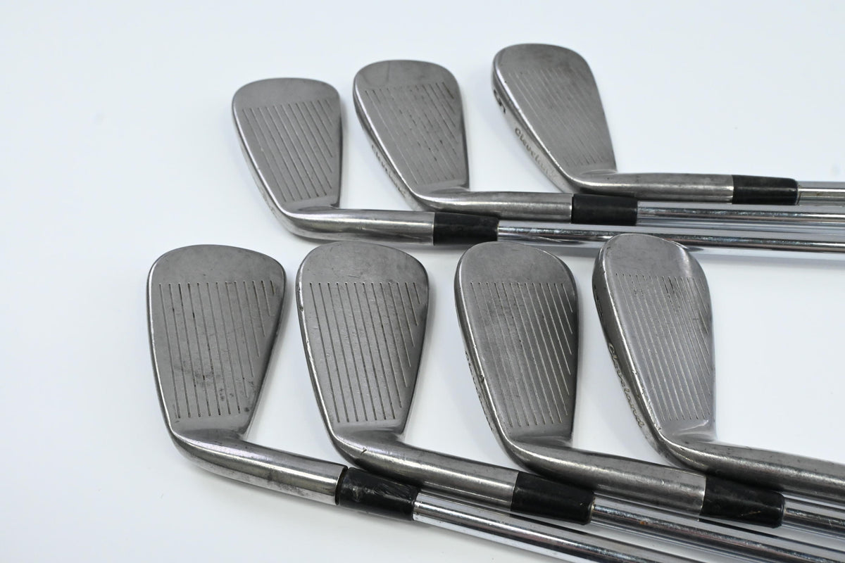 Cleveland CG Red Irons / 3-9 / Stiff Flex Dynamic Gold S300 Shafts